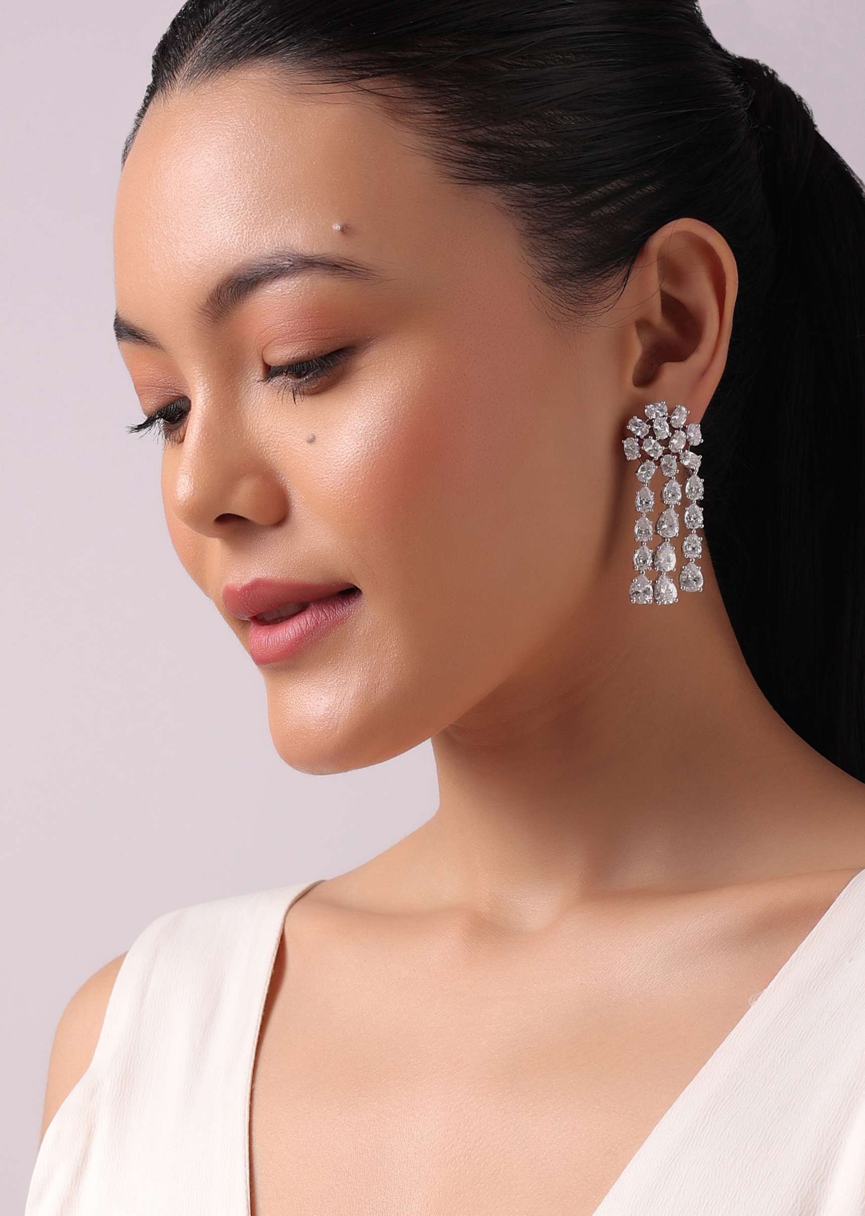 silver_finish_dangling_chok-sg157803_4_622dabff-5097-439c-a006-a8d6fc07c7c8.jpg