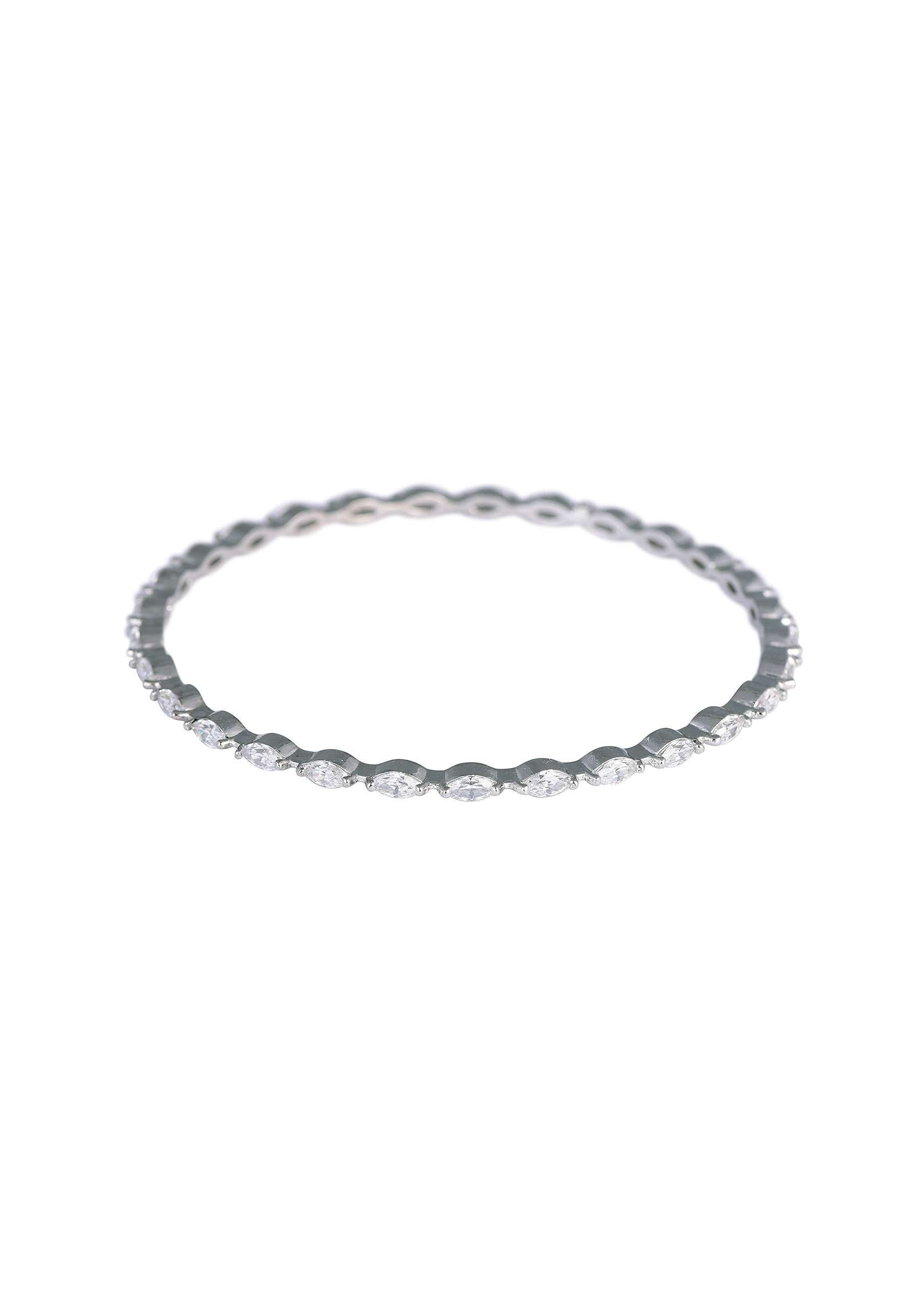 silver_finish_linear_ba-sg177857_4_eb663277-08d5-4855-9d8f-9fb23138d0c8.jpg