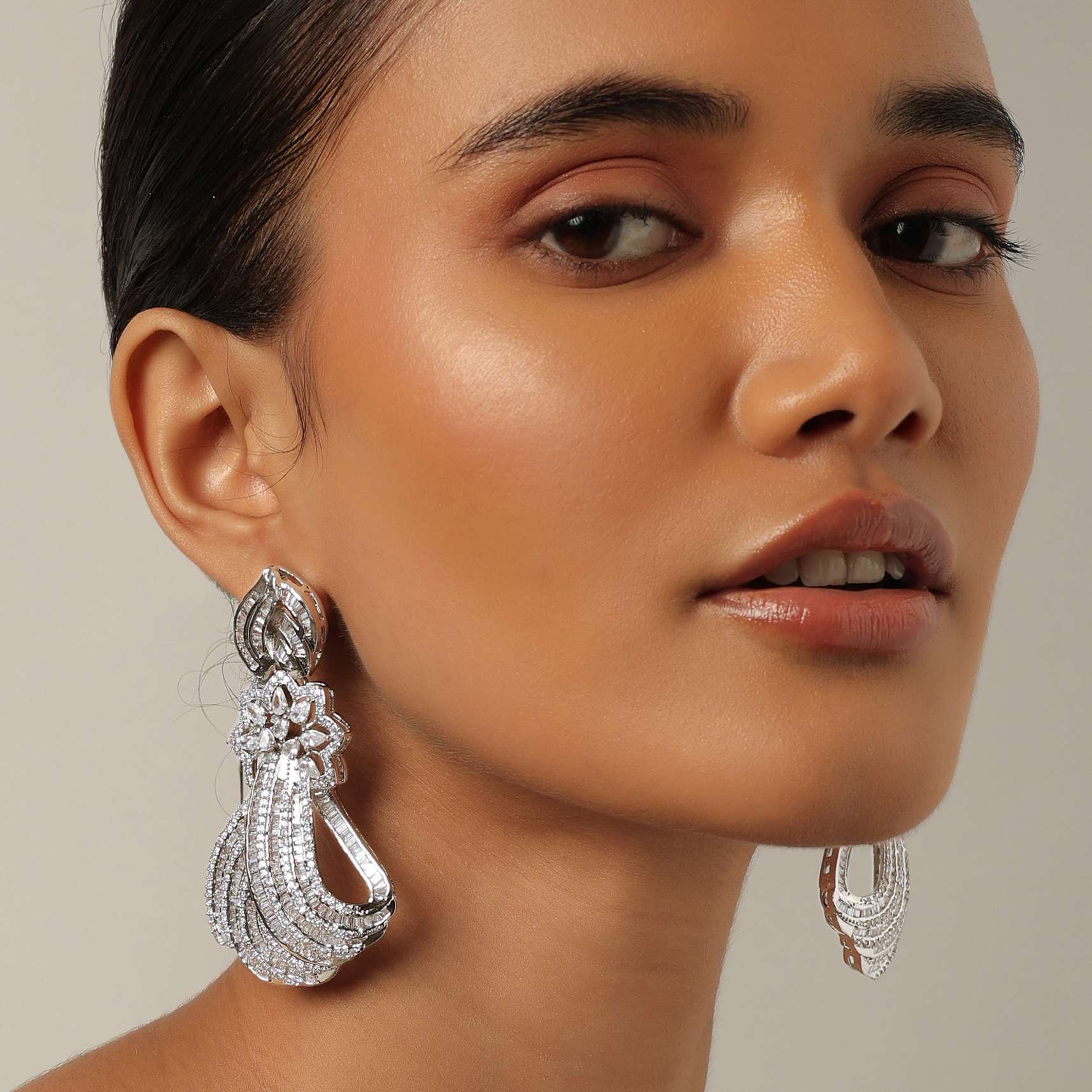 silver_finish_statement_cocktail_earrings-sg181113_1_64e02415-f7ef-44c3-8d79-38adf72e5c6b.jpg
