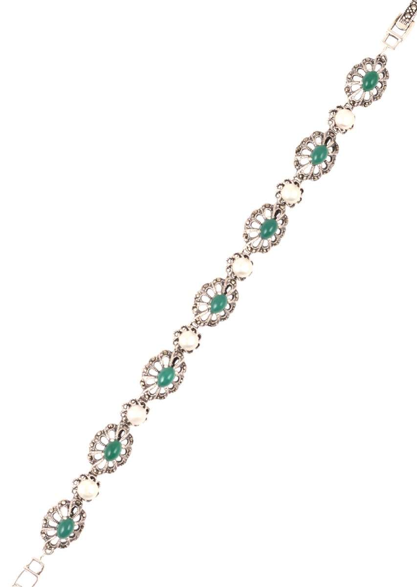 silver_plated_bracelet_with_carved_flowers_and_embellished_with_green_gemstone_and_pearls_made_in_sterling_silver_by_sangeeta_boochra-sg39740_3_4b4047f8-90ee-43ca-afb7-11c7d831fe7f.jpg