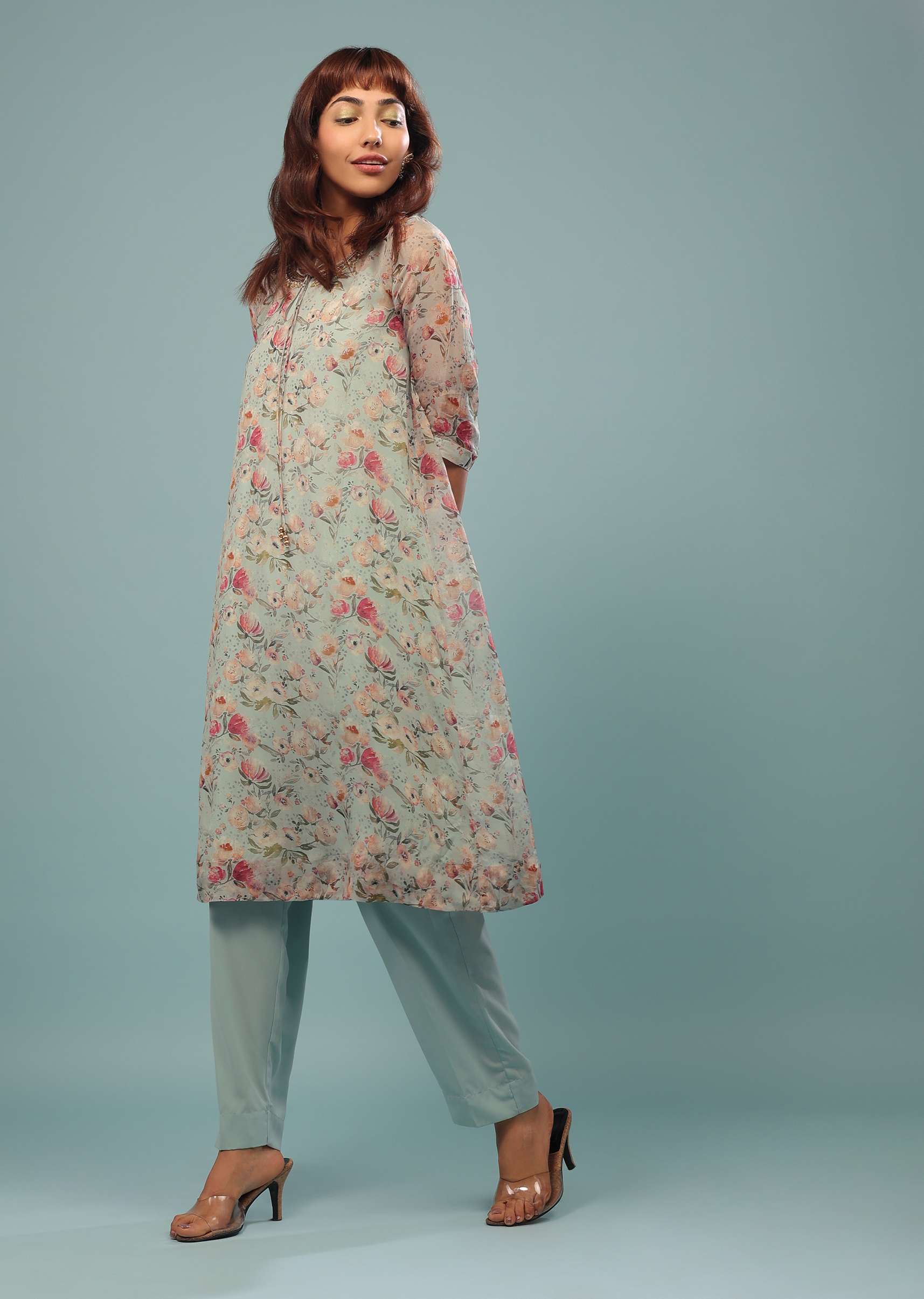 sky_gray_blue_pant-kurta_set-sg107702_6_7f957cba-2ef2-4f68-b792-2c1b67e12dd1.jpg