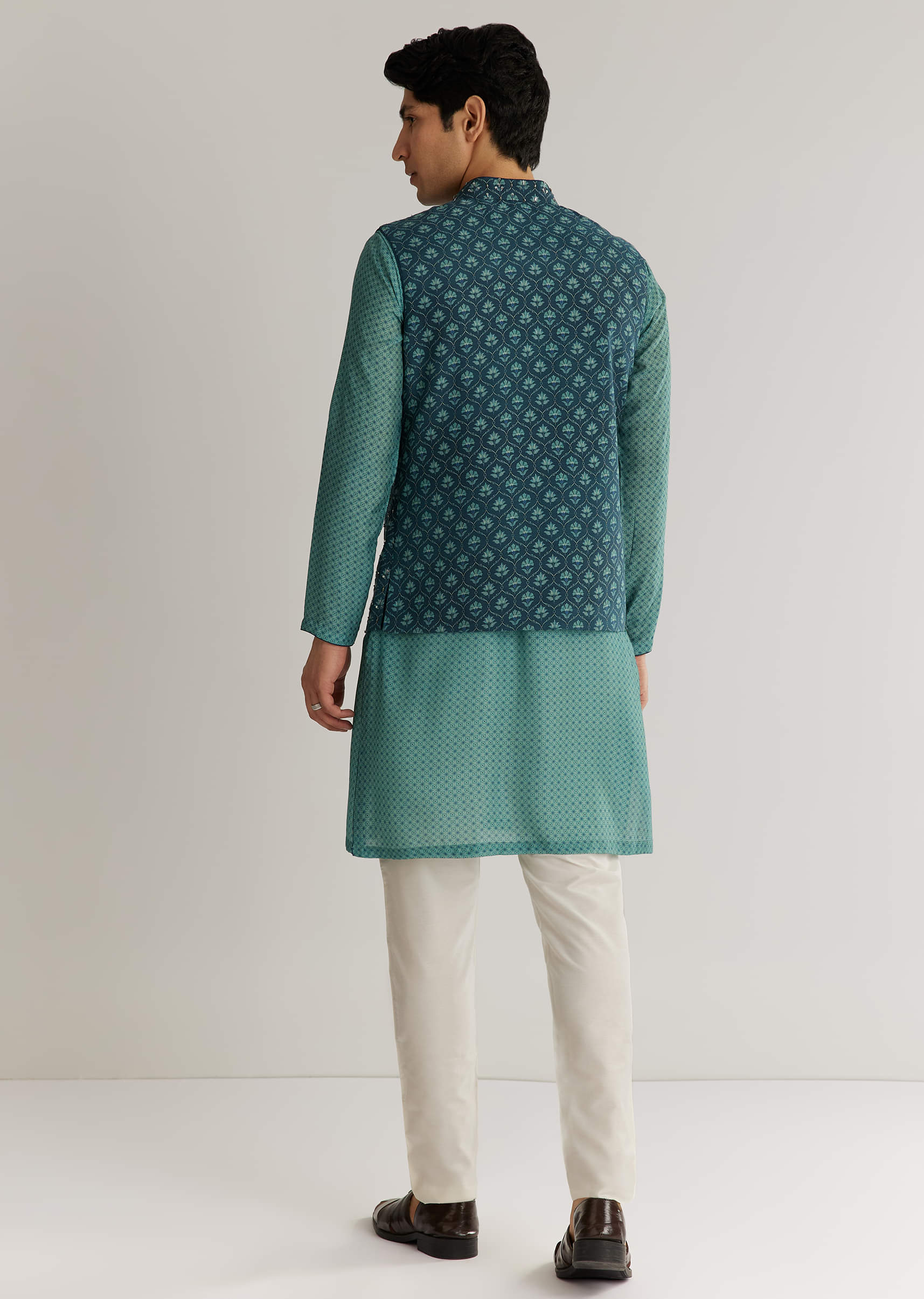 teal-blue-silk-cutdana-sequins-kurta-jacket-set-sg323536-5_7aa31413-109a-4492-8688-6e2887aed8c8.jpg