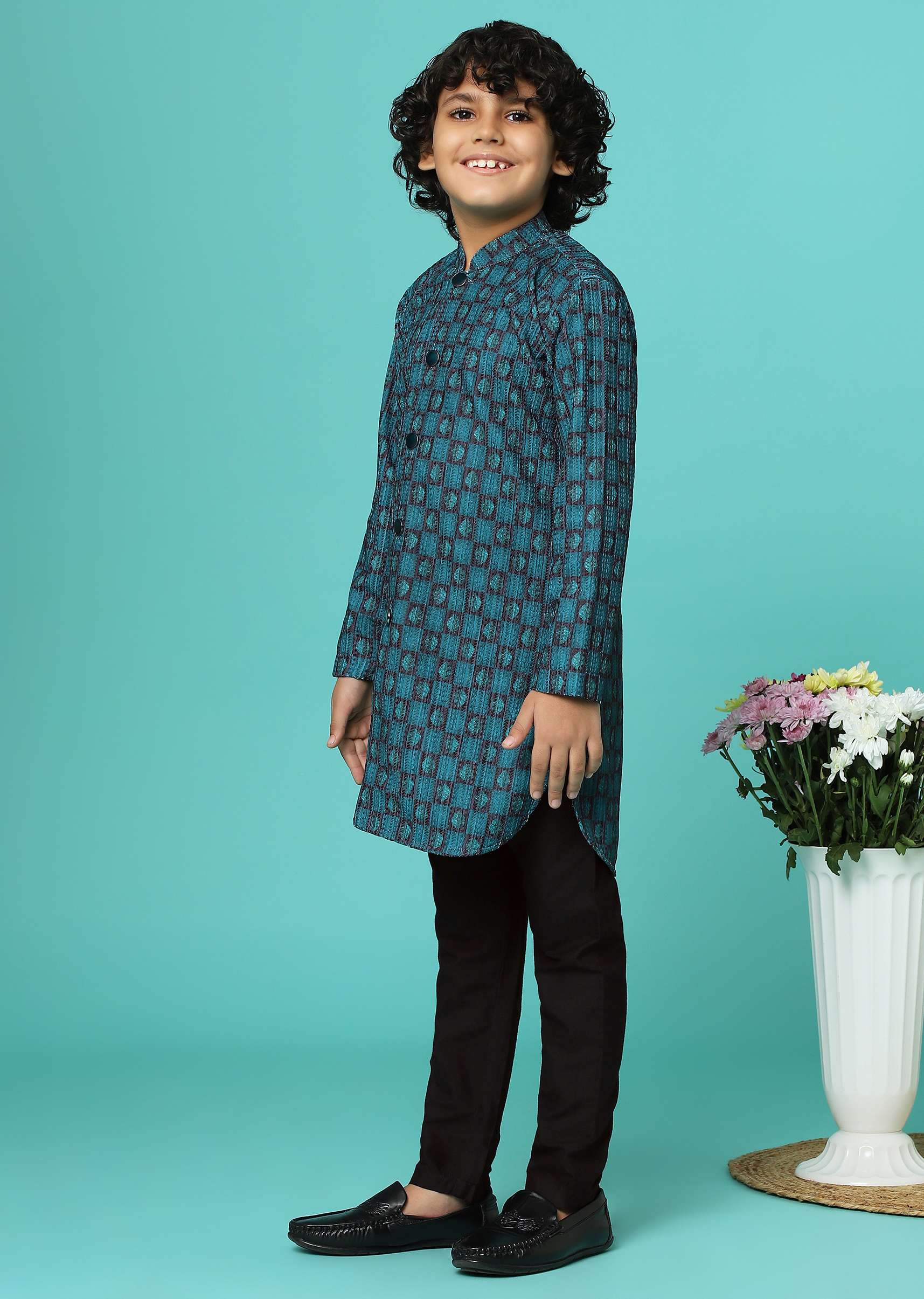 teal_blue_printed-sg161191_2_536cae06-1f2f-45f8-b918-41cc9fb30421.jpg