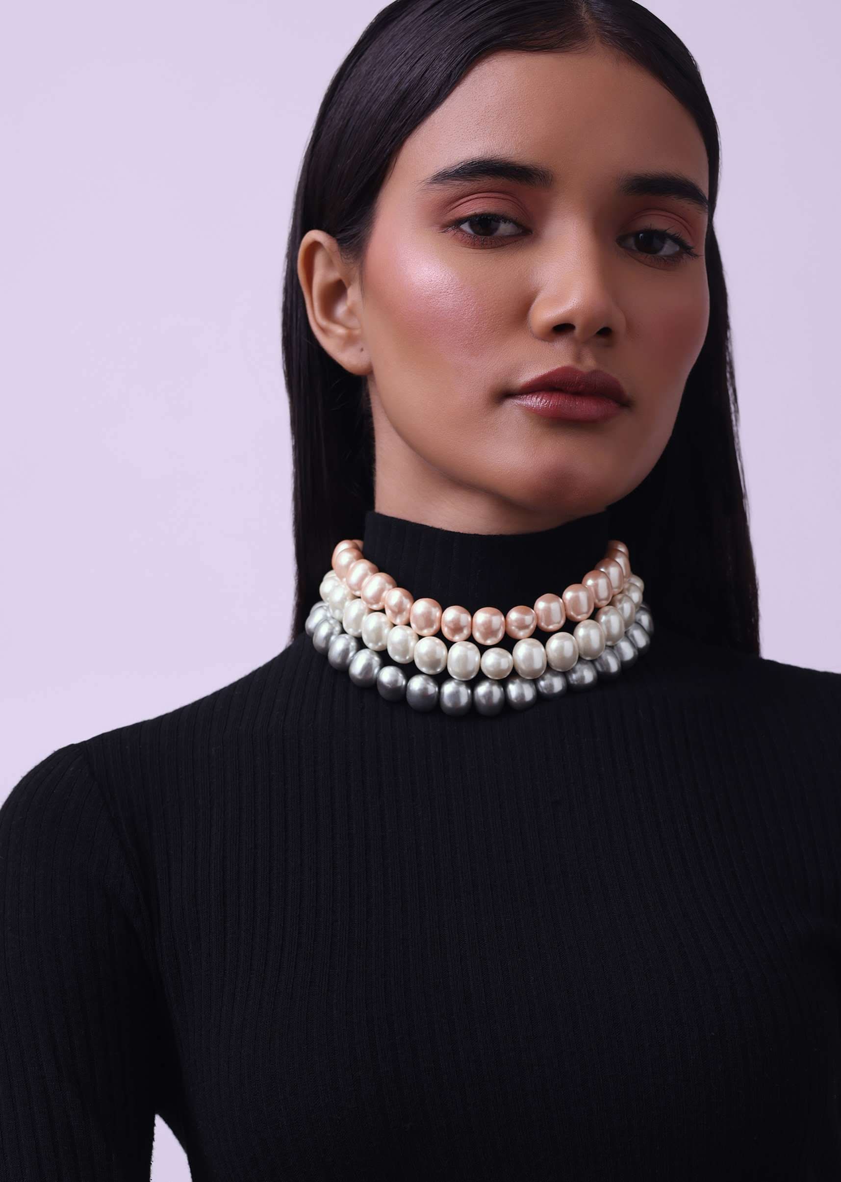 three_layered_choker-sg161818_2_bfb6a7b0-88d7-427a-bfff-17b22459cc50.jpg