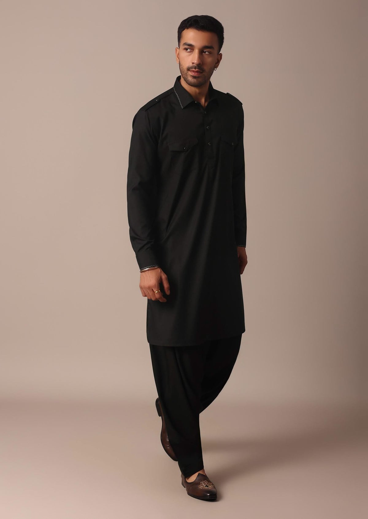 timeless_black_pathani_kurta_set-sg227030_8_a527bcd0-ebb1-42ad-b8f6-0d70cc0f46f0.jpg