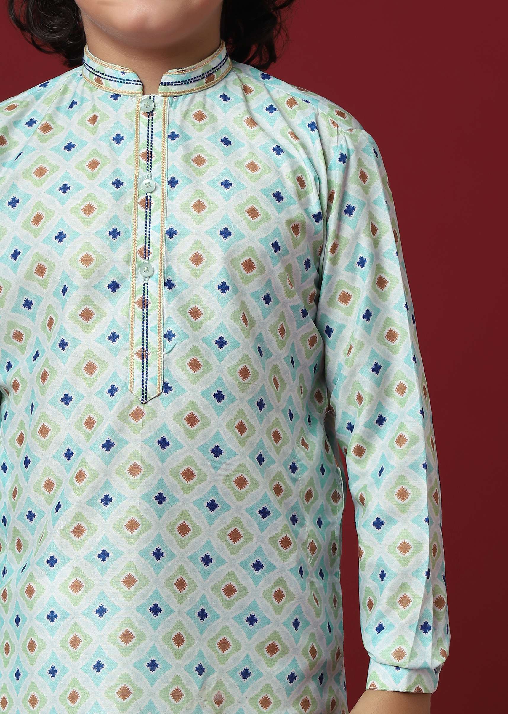 timeless_white_silk_kurta_set-sg202214_5_819beb57-4041-4973-b43b-3afadb7563a3.jpg