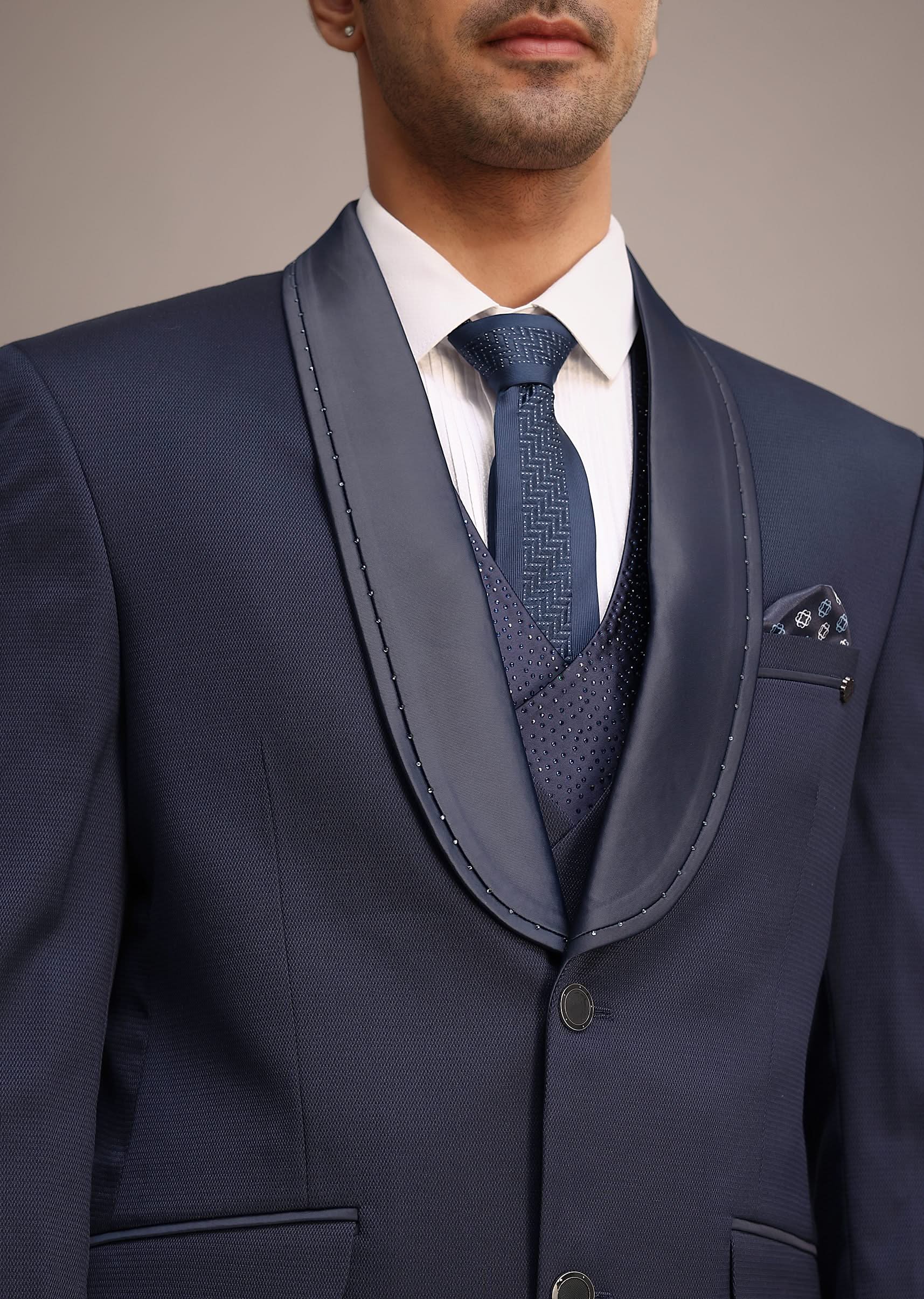 tuxedo_with_intricate_cut_w-sg201648_5_b0cafc15-8d28-470a-ab28-6a3f427a0c2f.jpg