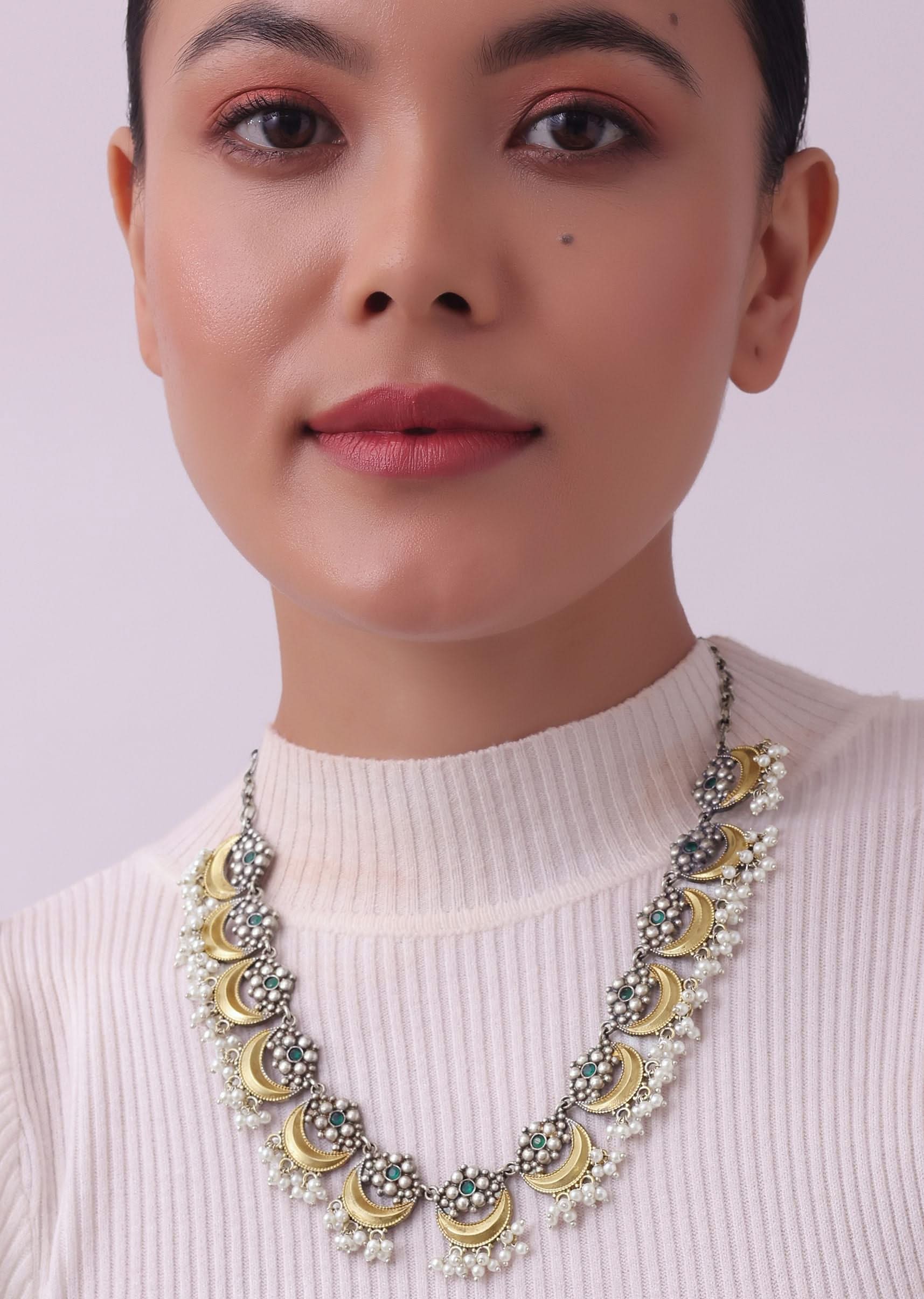 two_tone_oxidised_necklace_and-sg164569_2_e768c004-c426-451c-99e4-1c69b41bf8c4.jpg