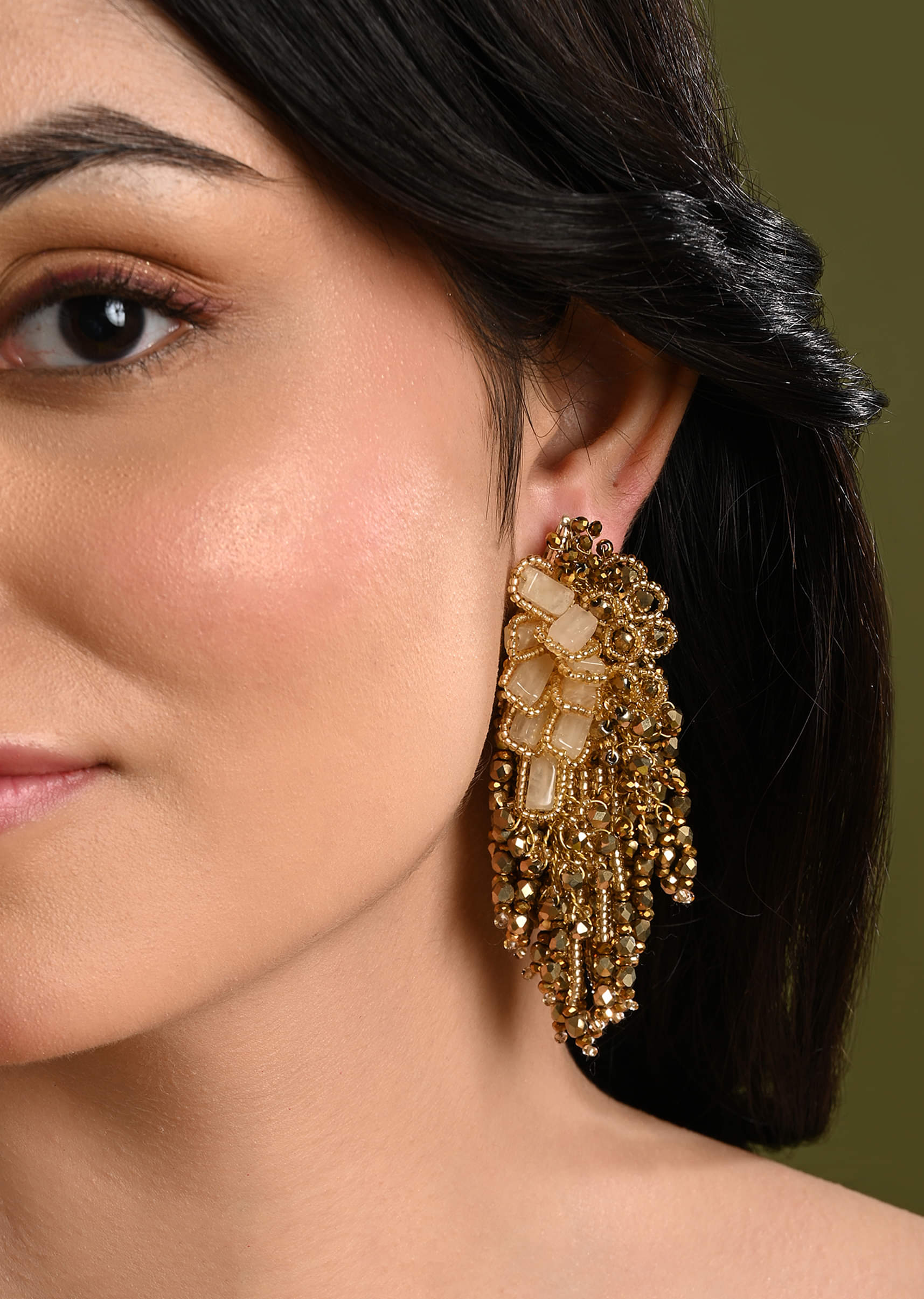 wedding_gold_plated_golden_ethnic_long-sg370999-1-nosto_6.jpg