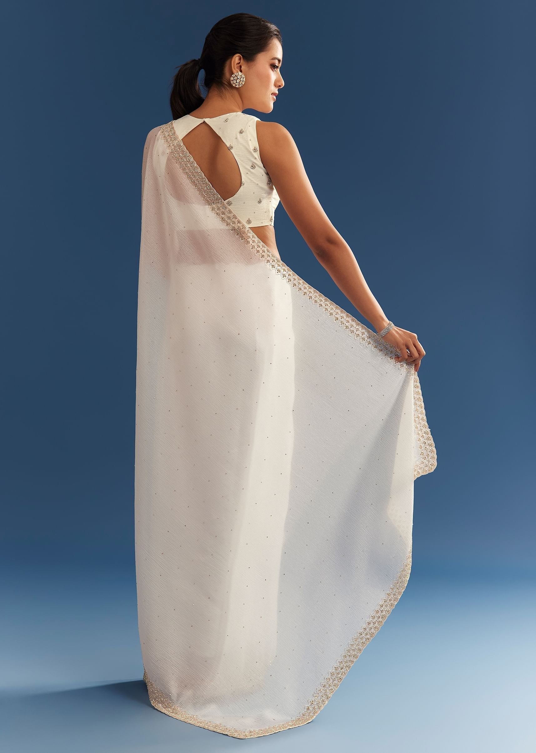 white-crushed-tissue-cutdana-embroidered-saree-sg286734-4_ec126587-417d-4a19-956c-cd0137dd95db.jpg