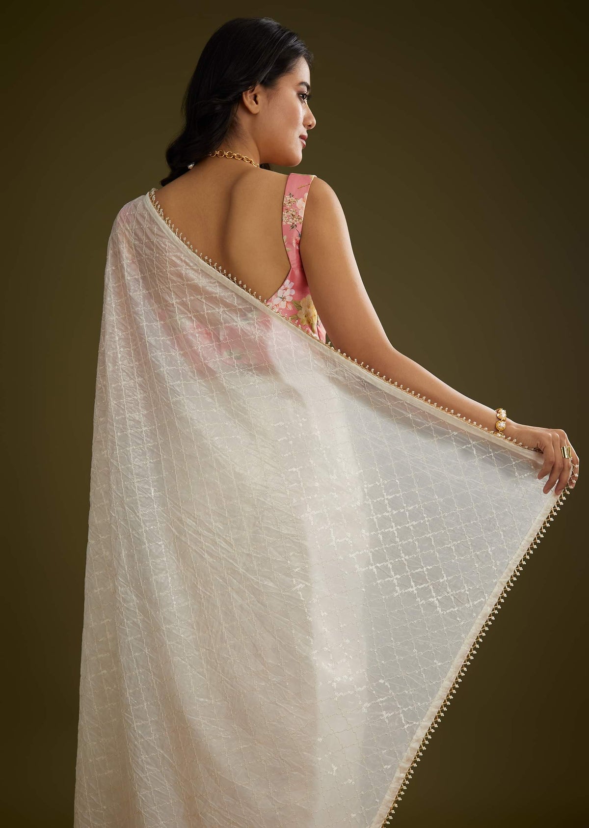 white-glass-tissue-embroidered-saree-with-contrast-blouse-sg293889-4_f8cdab7f-6cf3-4ba3-877e-d053aa6786f7.jpg