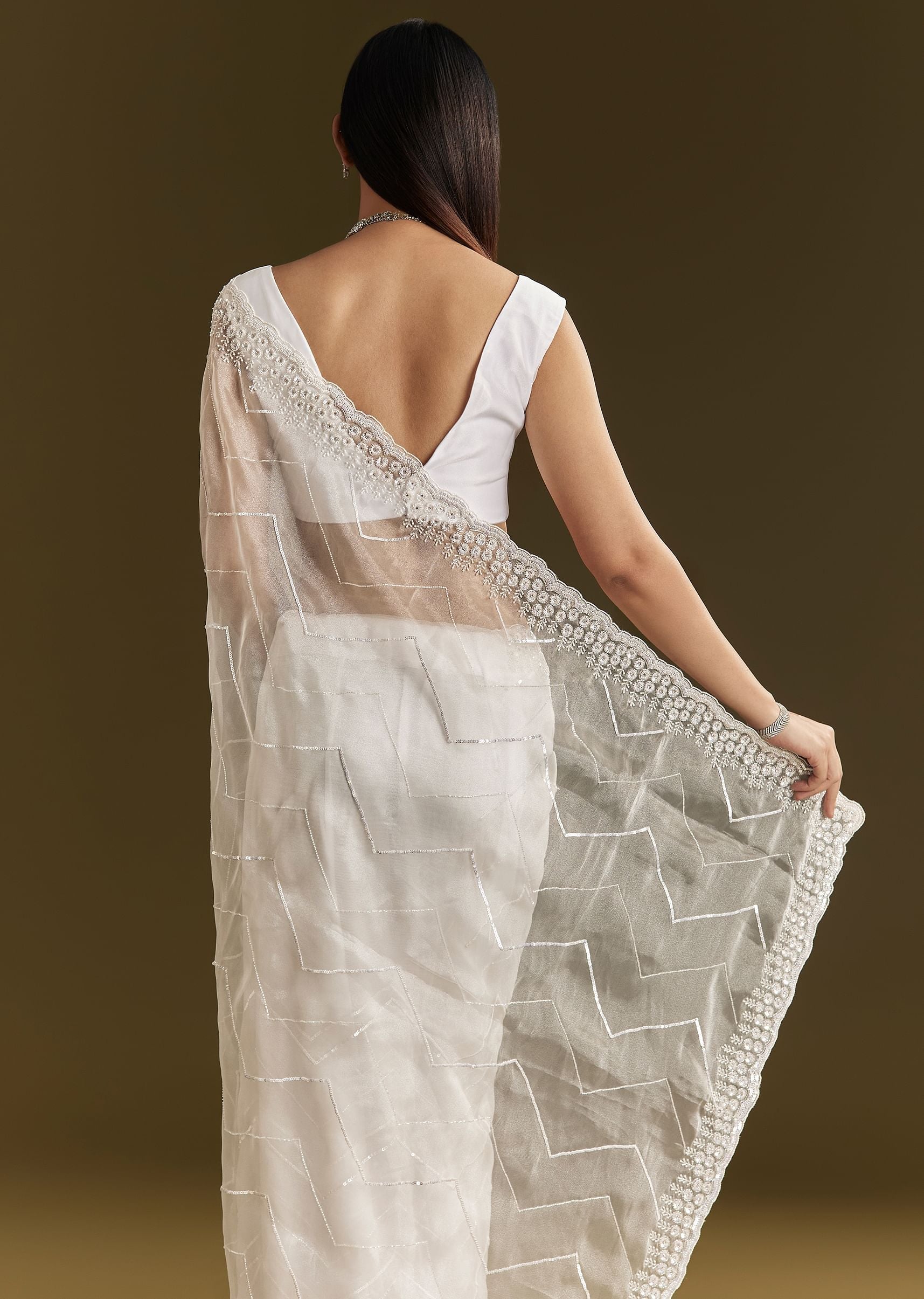 white-glass-tissue-saree-with-sequins-embroidery-and-scallop-border-sg294581-4_3cb2514b-97c3-4cff-81d5-e6d91306b217.jpg