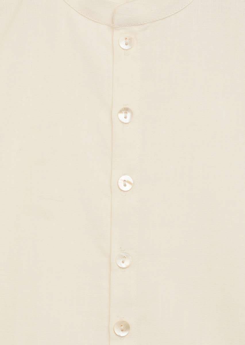 white-kurta-set-with-embroidered-buttis-and-black-nehru-jacket-with-ornate-embroidered-motif-by-tiber-taber-d067tt2011043y-sg54484_14_8669ee6a-2e28-4495-abc3-ae9105033010.jpg