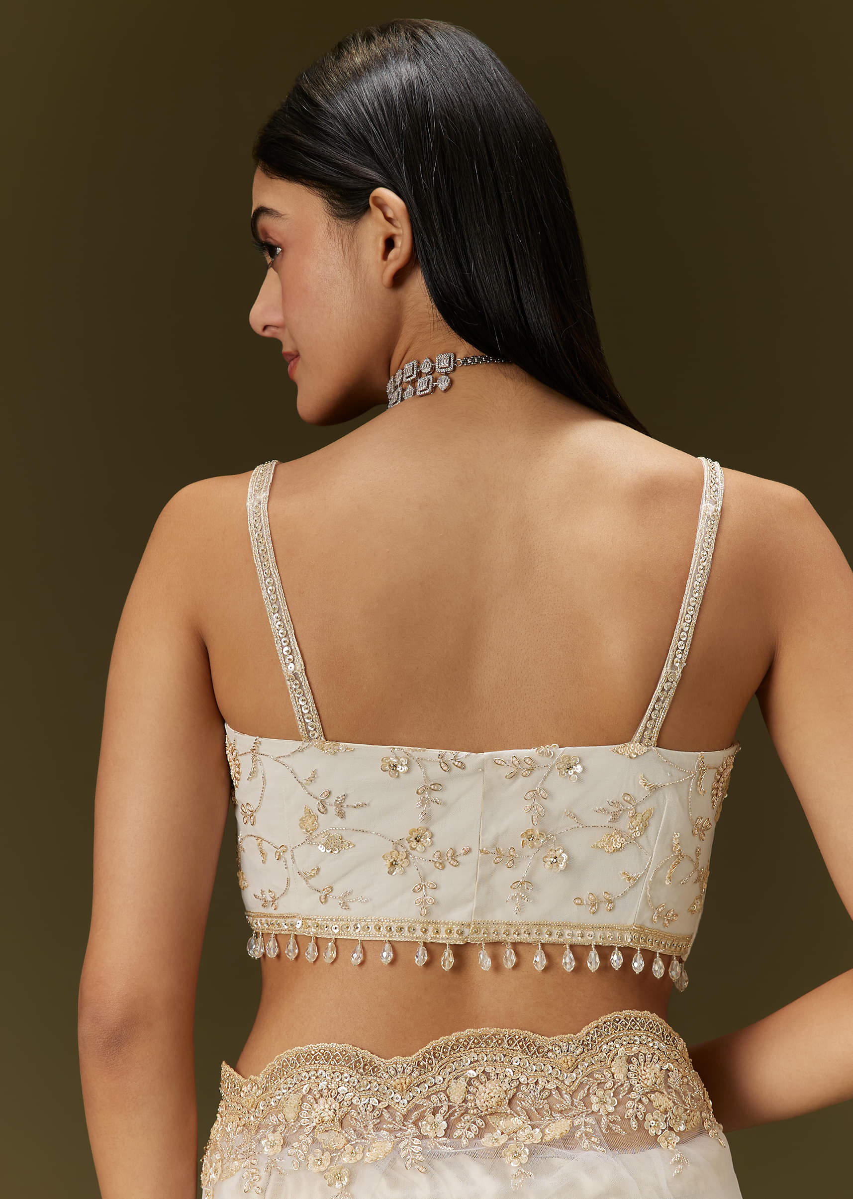 white-net-saree-with-all-over-embroidery-sg309661-8_9599ce73-4403-49e7-91d9-5e12a6dfe29e.jpg