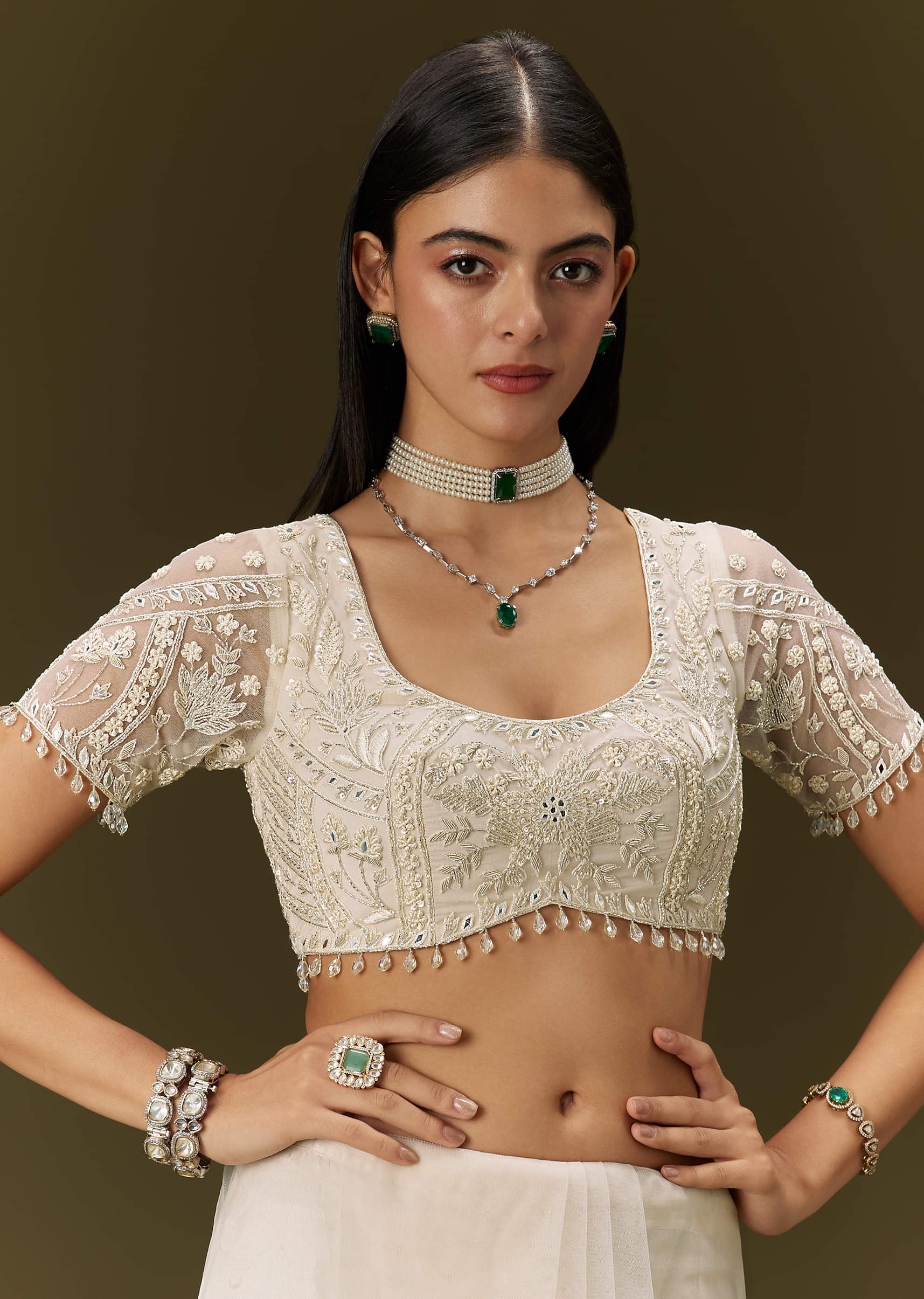 white-net-saree-with-all-over-heavy-embroidery-sg309658-7_a9e03047-6816-48a8-a2b0-62c61ff9b7c2.jpg