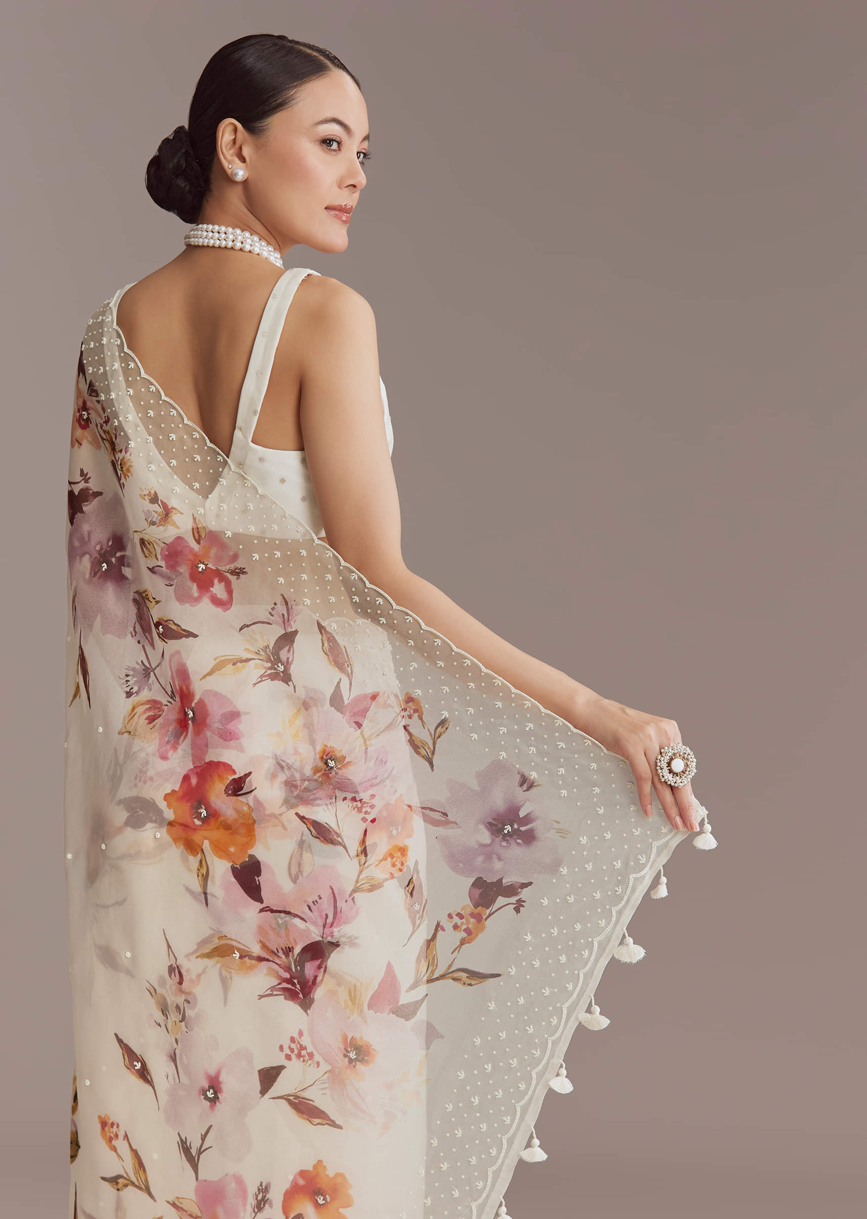 white-organza-printed-saree-with-bead-embroidery-sg337712-6.jpg