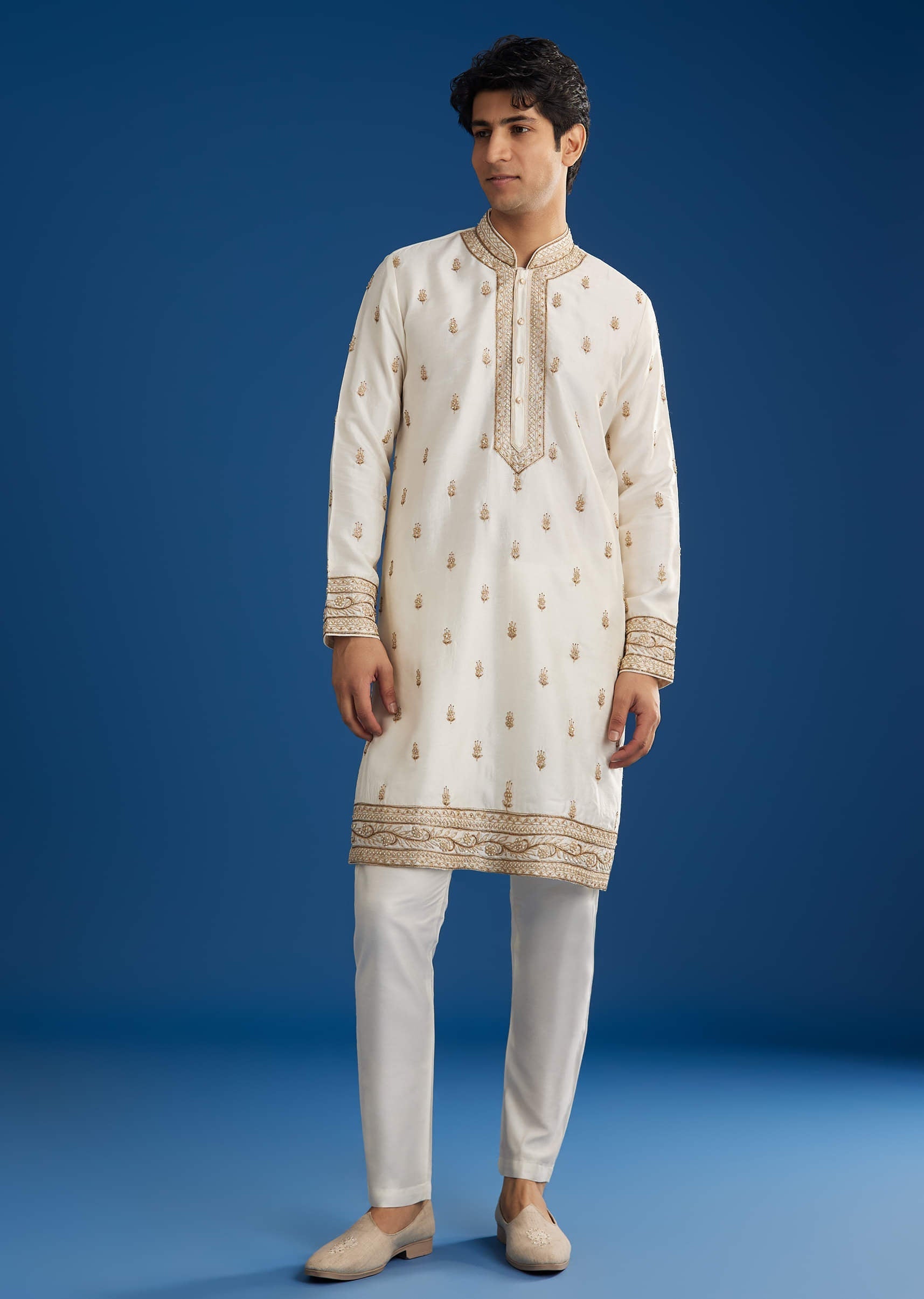 white-rawsilk-kurta-set-with-zari-sequins-and-cut-dana-sg323648-2_8b4a6c37-5049-4a51-b0b6-c3fd2b4a5c16.jpg