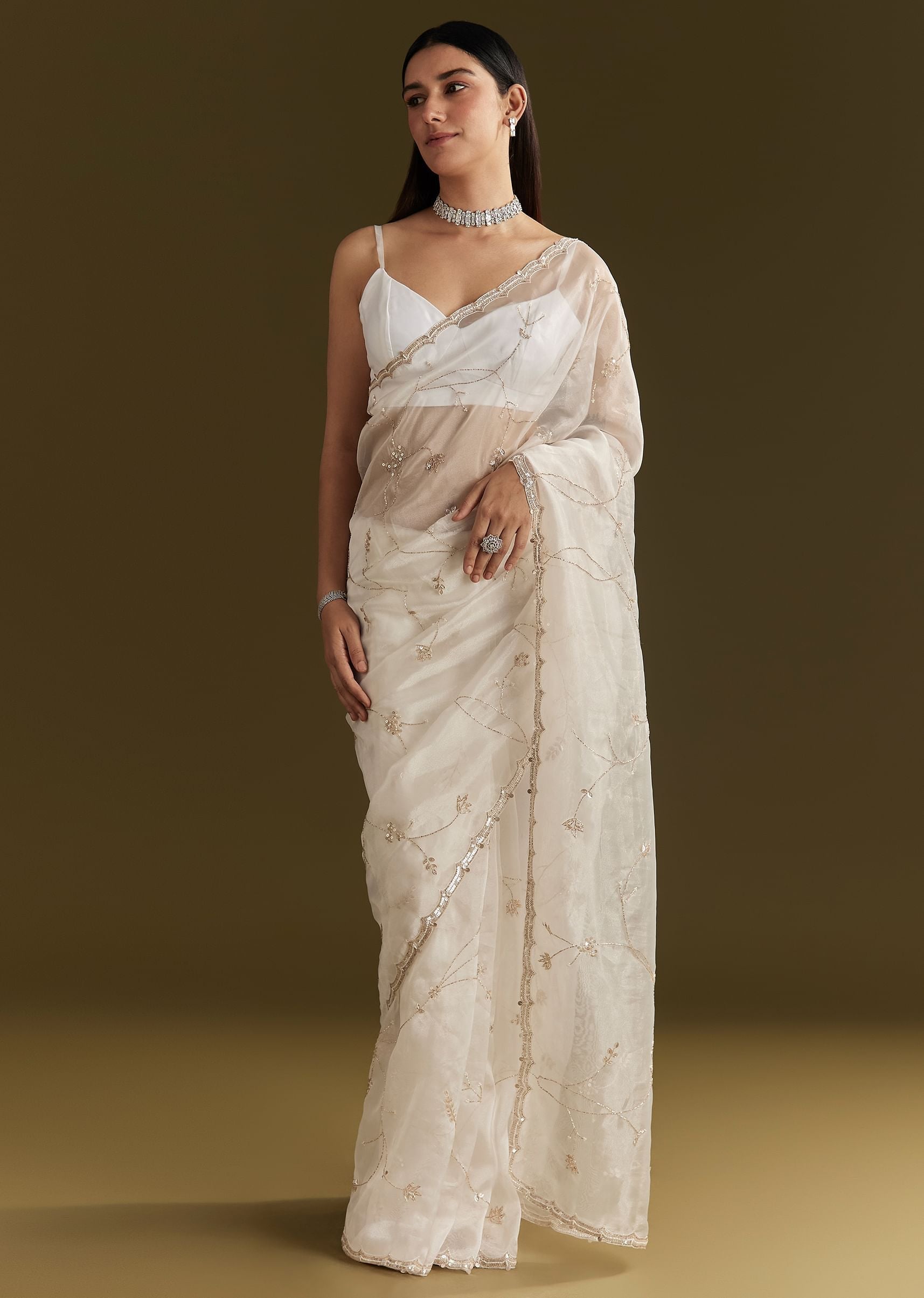 white-tissue-embroidered-saree-with-scallop-border-sg294611-2_2147a90a-7a30-4e1a-9ee6-215aa0cf2c76.jpg