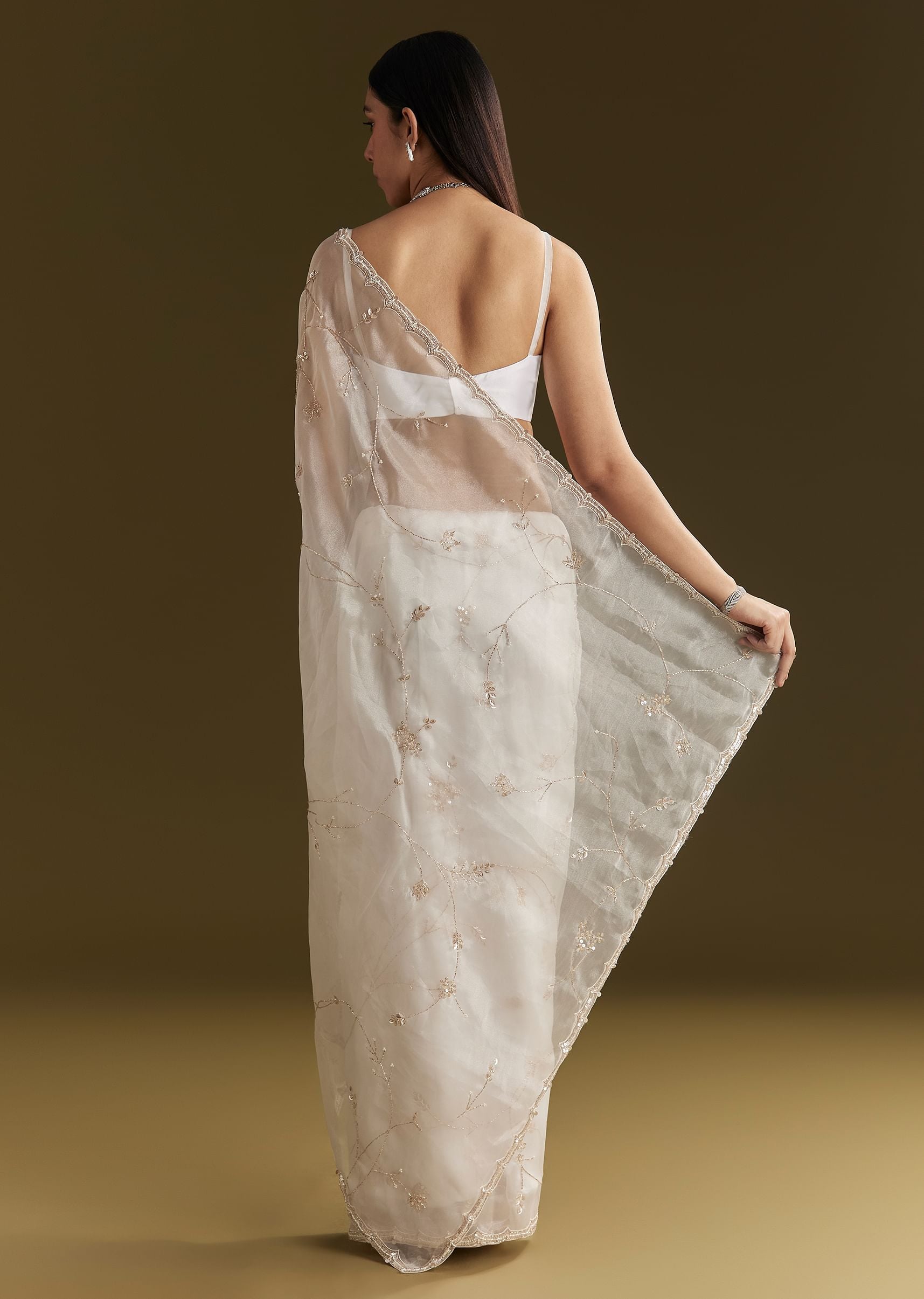 white-tissue-embroidered-saree-with-scallop-border-sg294611-4_863e5fa1-a954-4481-8f63-a7ef8a2636f3.jpg