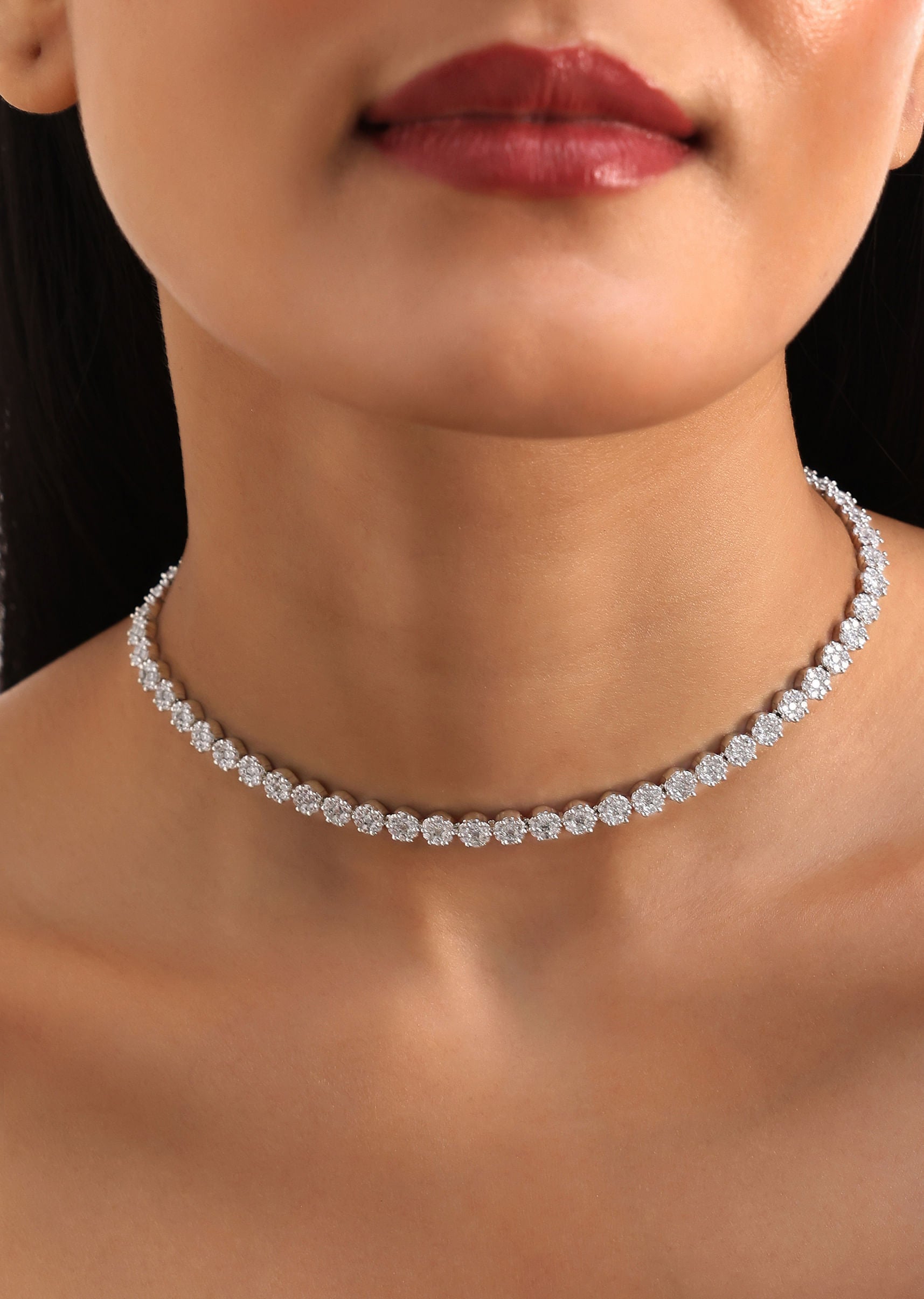 white_and_silver_diamond_necklace_set_in_mix_metal-sg258076_3_8a3c315d-5b91-4074-9164-5eae8a382aec.jpg