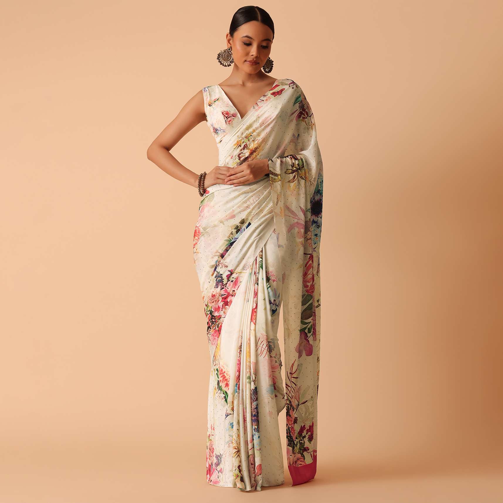 white_floral_printed_saree_in_satin-sg185461_9_bbfbb4e2-47fb-4d20-ab2f-b54ca1879159.jpg