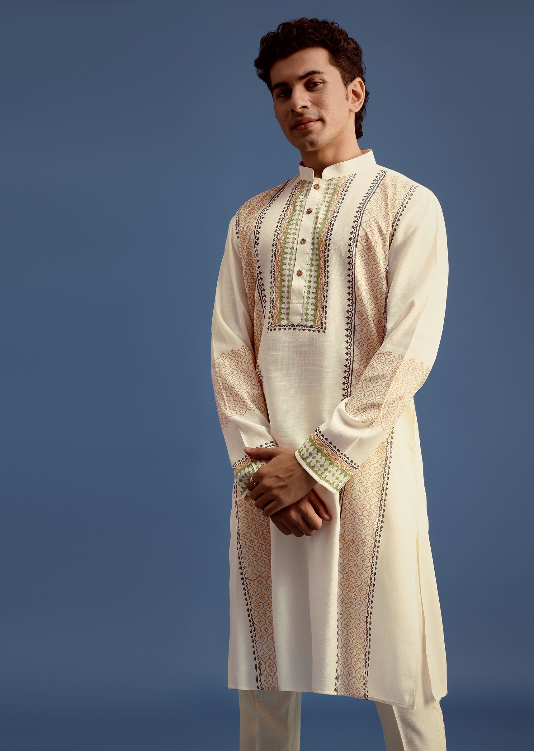 white_hand_block_printed_kurta_set_with_zari_embroidery-sg236974_5_30017465-bec8-4f46-b6ec-43ead293c547.jpg