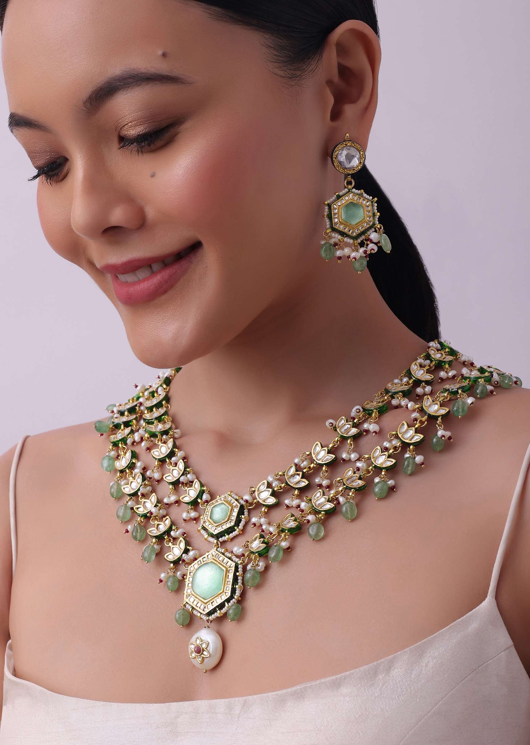 white_layered_kundan-sg173595_8_cf8c7e22-d802-4762-b763-2eb42897bdc2.jpg
