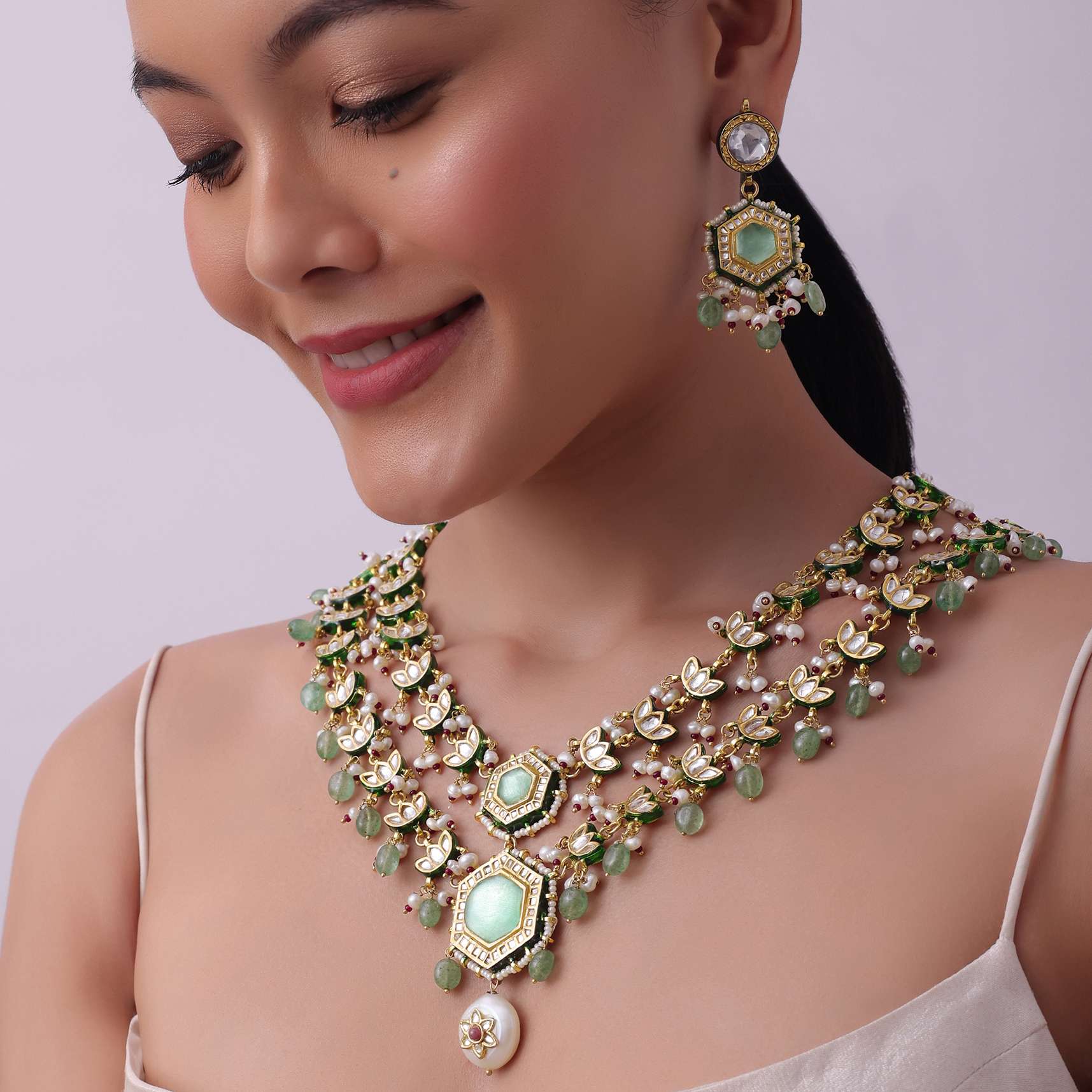 white_layered_kundan-sg173595_9_8a6006fa-9204-472a-8729-ed72222722c4.jpg
