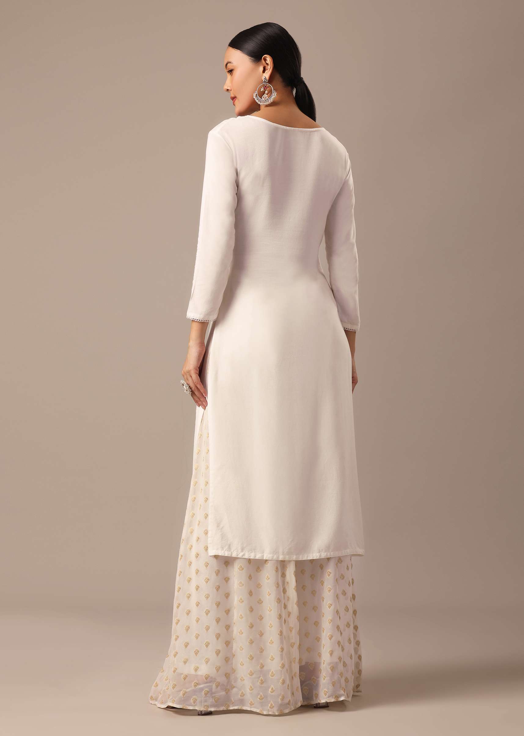 white_lucknowi_kurta_with_thread-sg179369_3_1c181eaa-cfc6-404c-b394-1622a22de15c.jpg