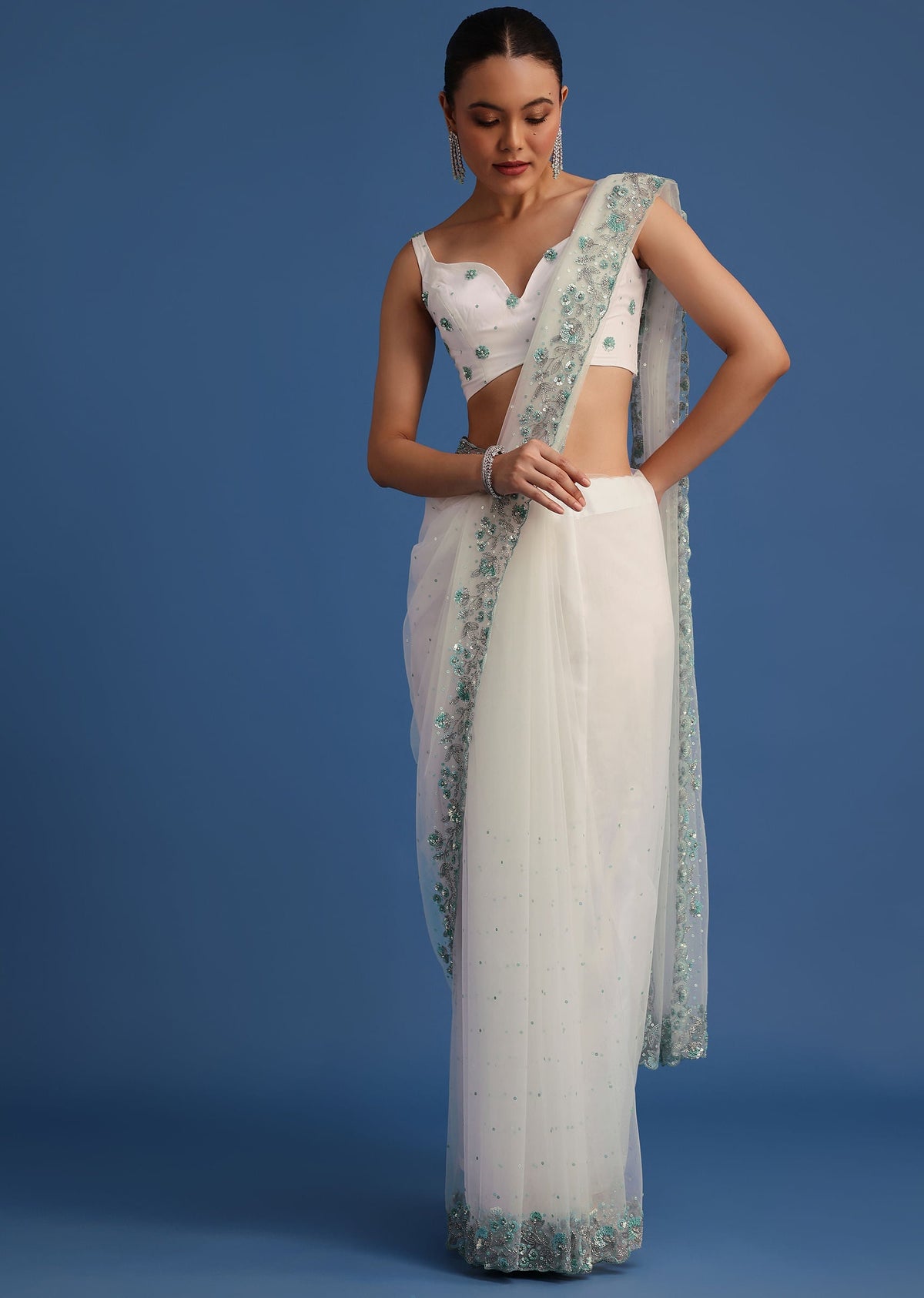 white_net_cutdana_and_sequin-sg224941_1_14f78730-0ec9-43d8-be0e-21504139e6fe.jpg