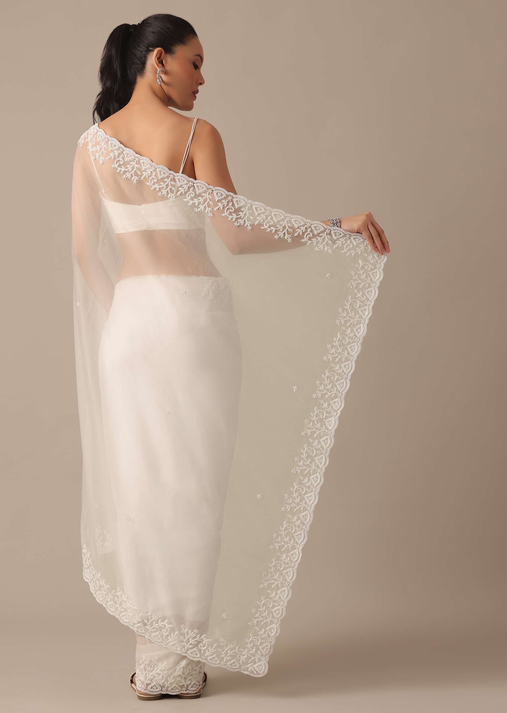 white_organza_saree_with_bead_work_border_and_unstitched_blo-sg182193_4_bbe1311c-2ddf-4dd1-a466-5e5f3d633f27.jpg