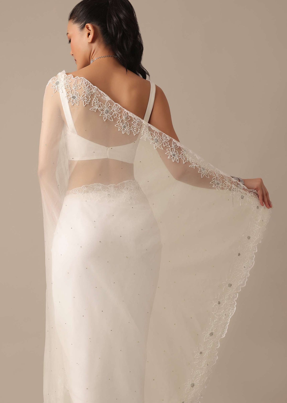 white_organza_saree_with_cutdana_work_and_unstitched_blouse_-sg182195_4_201562f7-0469-4f1c-a288-5df7030538f5.jpg