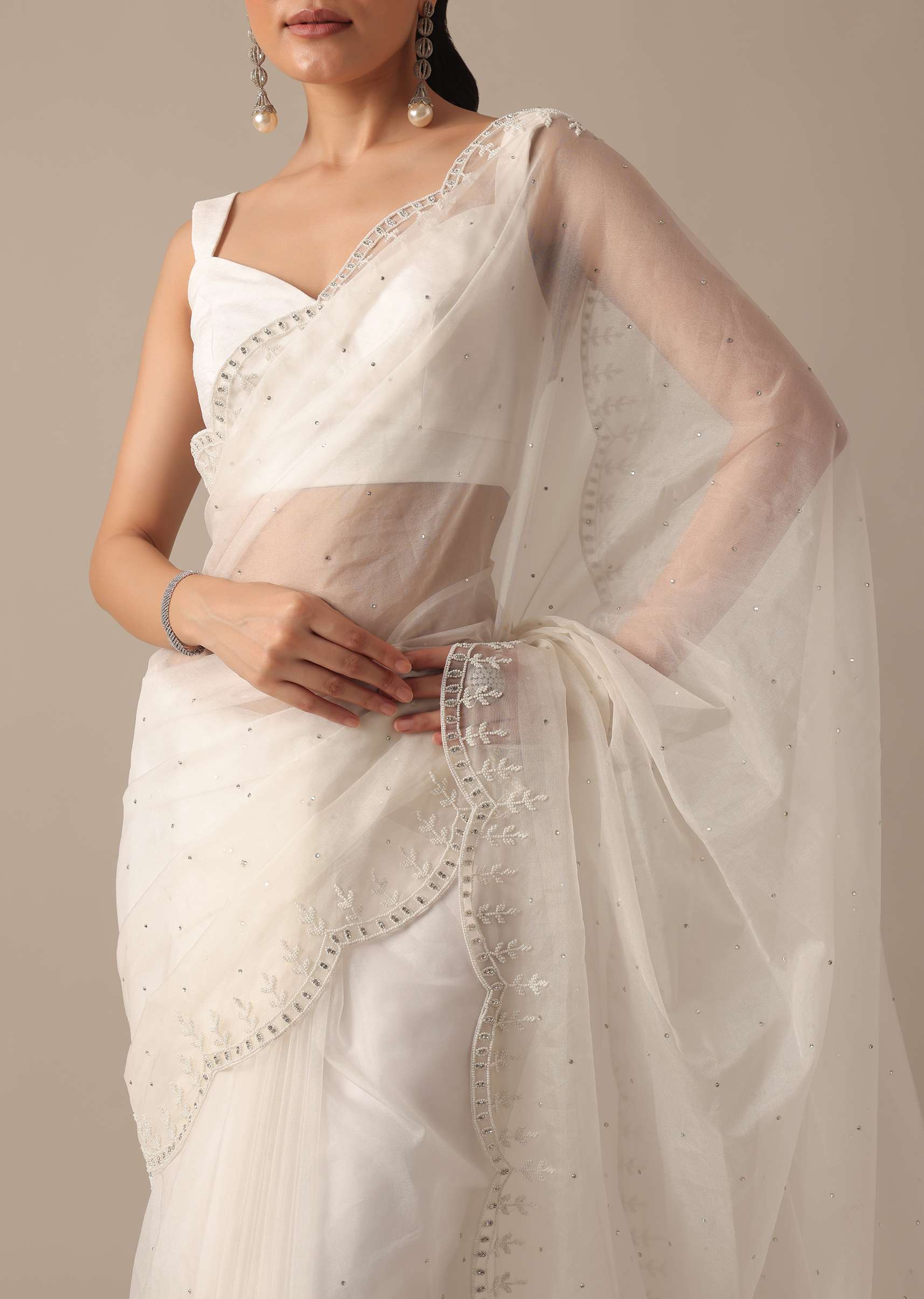 white_organza_saree_with_unstitched_blouse_piece-sg182194_6_b099a8ba-4d21-408d-bcbc-6c1f3583a1cf.jpg