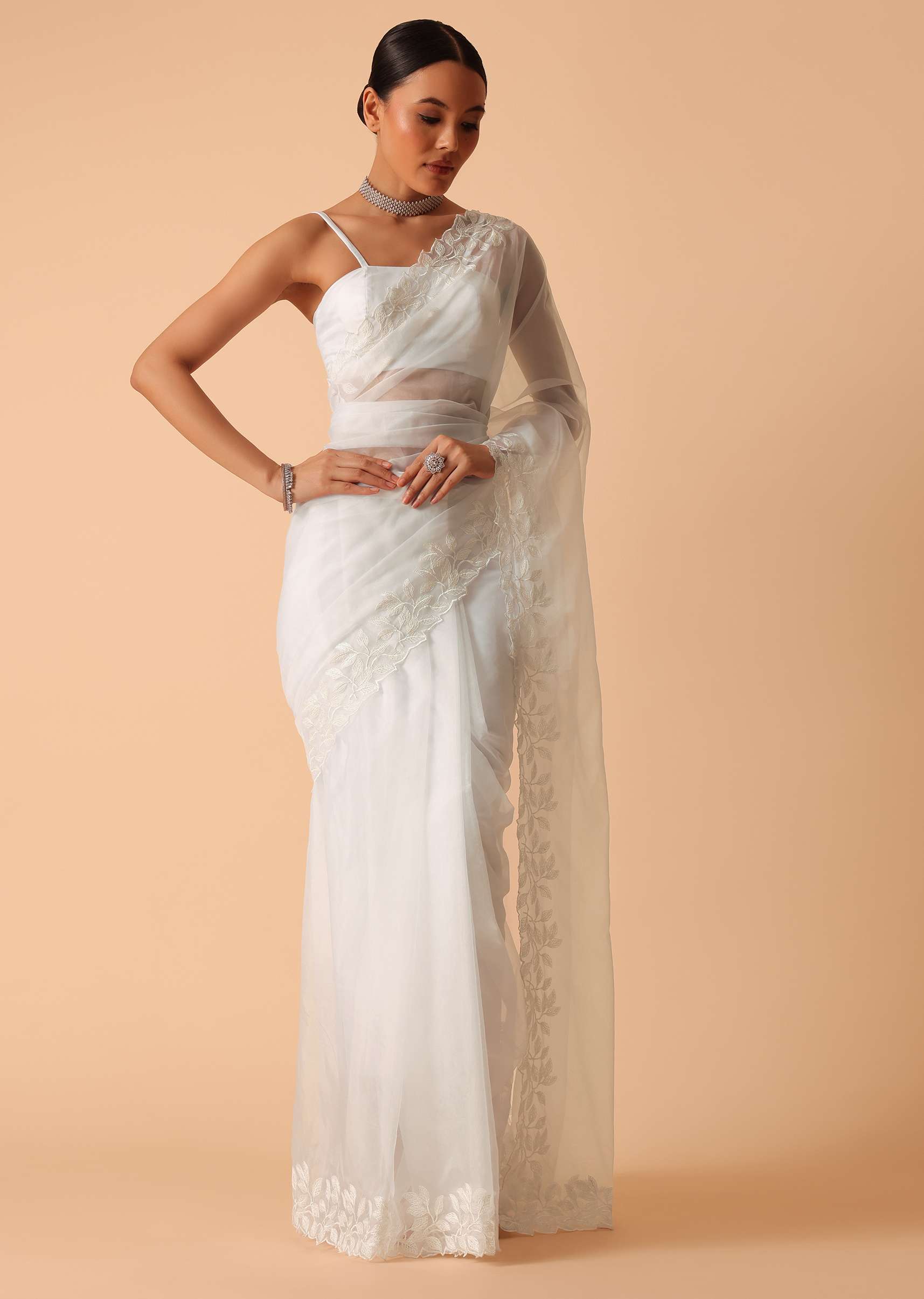 white_saree_in_organza_with_floral_motif-sg183765_10_67ec1d4b-d863-4669-a07c-d418b3384aa8.jpg