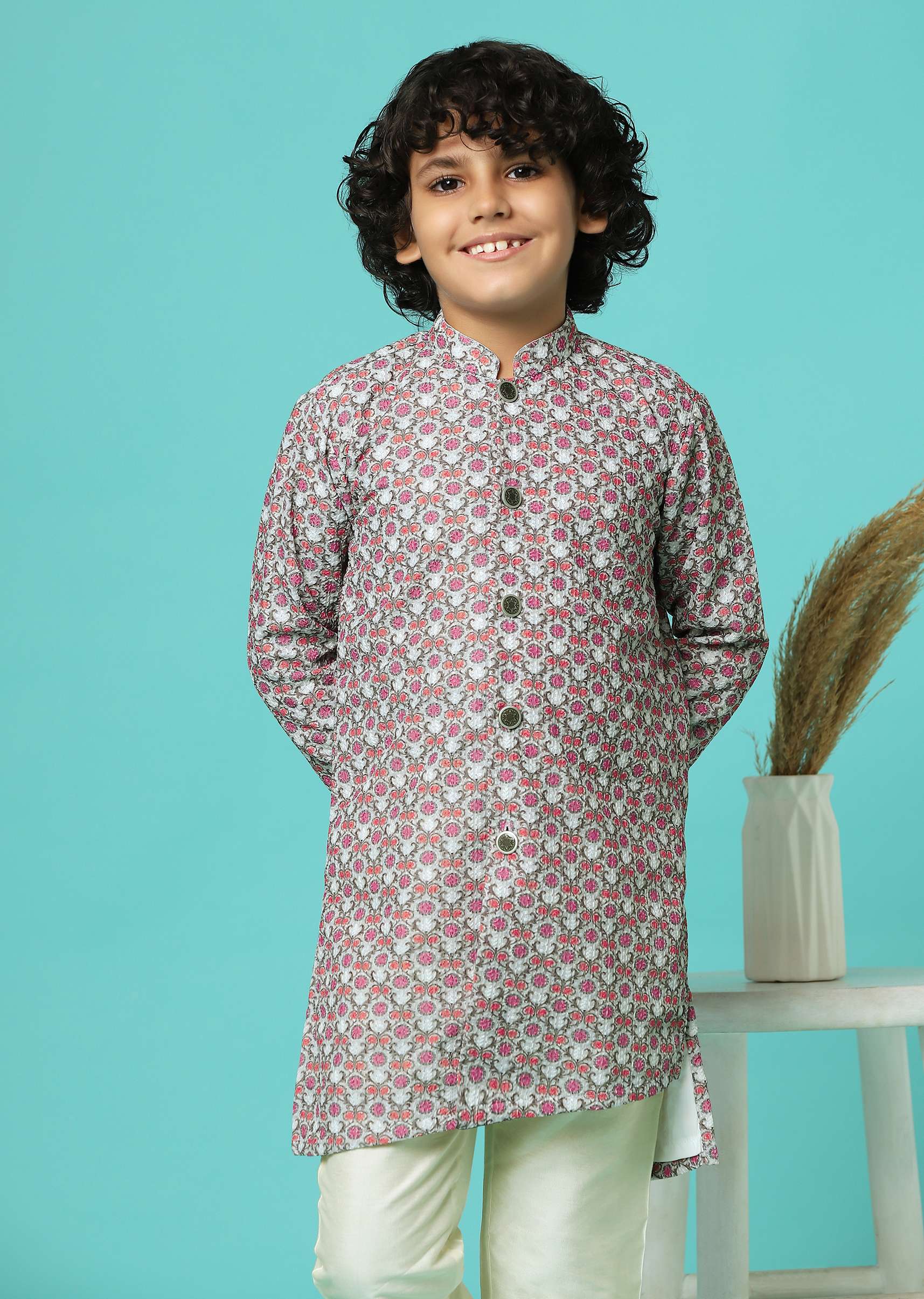 white_silk_kurta-sg161213_6_c7879366-f601-4db0-887d-ef7dc7c20209.jpg