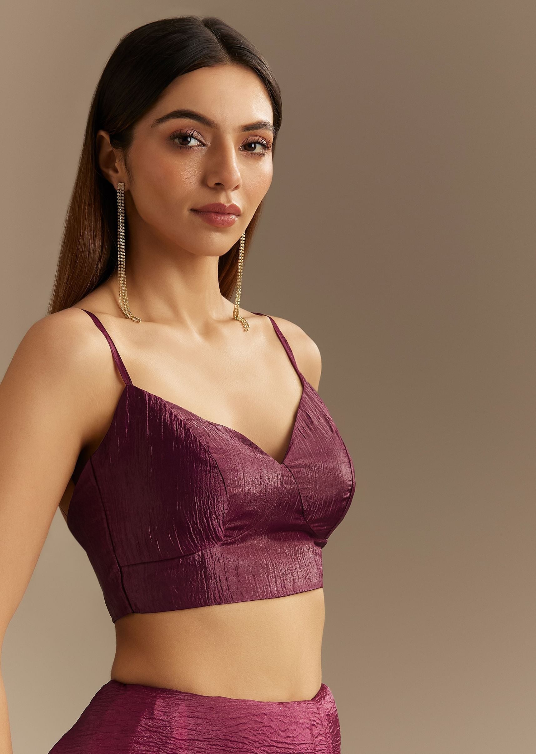 wine-crushed-tissue-saree-with-cutdana-and-stone-embroidery-sg294661-8_8476e38b-9d20-410b-8bc4-366101b0740d.jpg