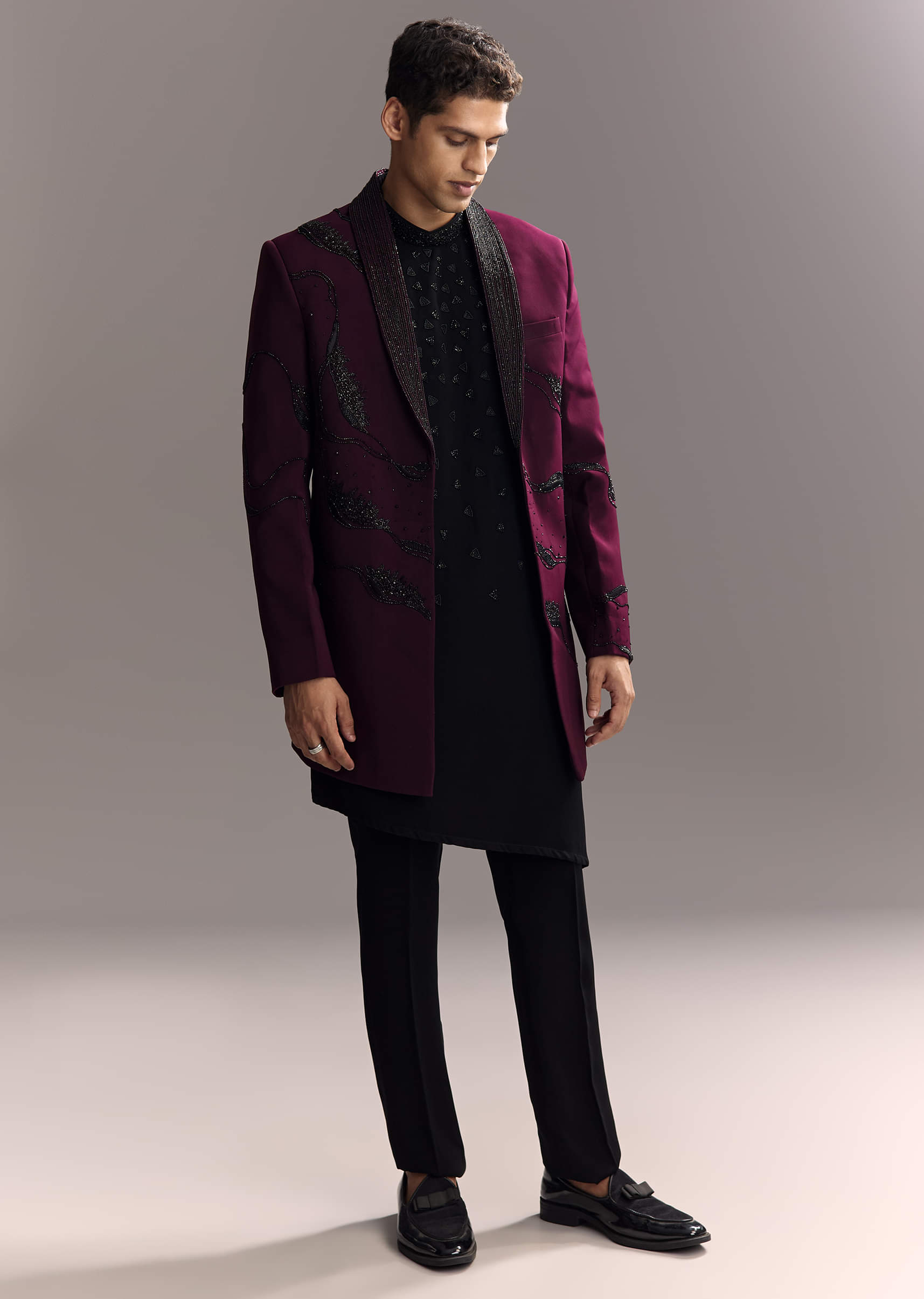 wine-indo-western-set-for-men-with-heavy-hand-work-sg327535-3.jpg