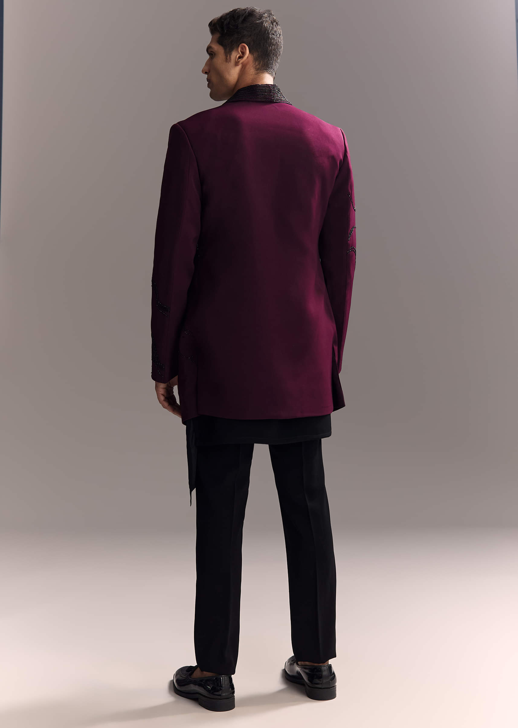 wine-indo-western-set-for-men-with-heavy-hand-work-sg327535-5.jpg