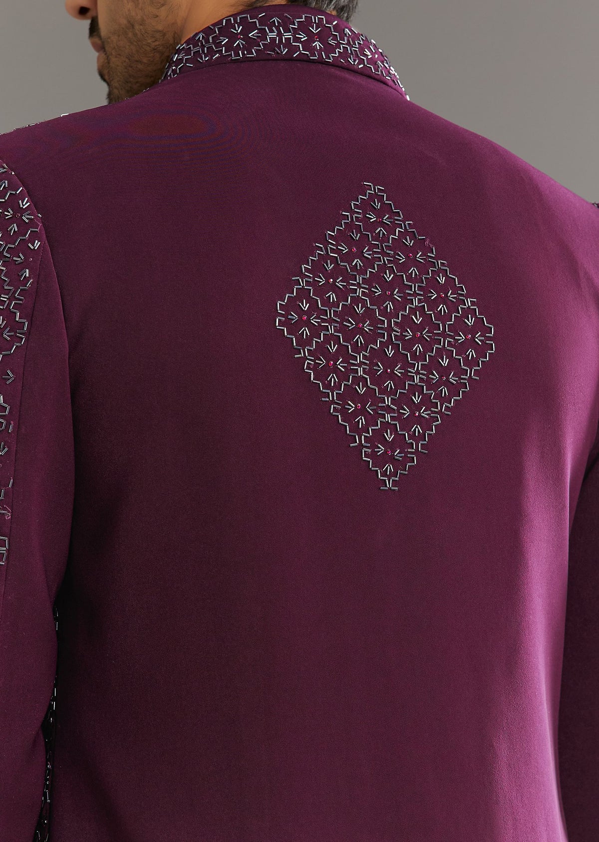 wine-indo-western-set-with-embellished-salli-and-diamond-work-sg309021-4_dab445fc-e753-49f7-b94c-7e847166ae2c.jpg