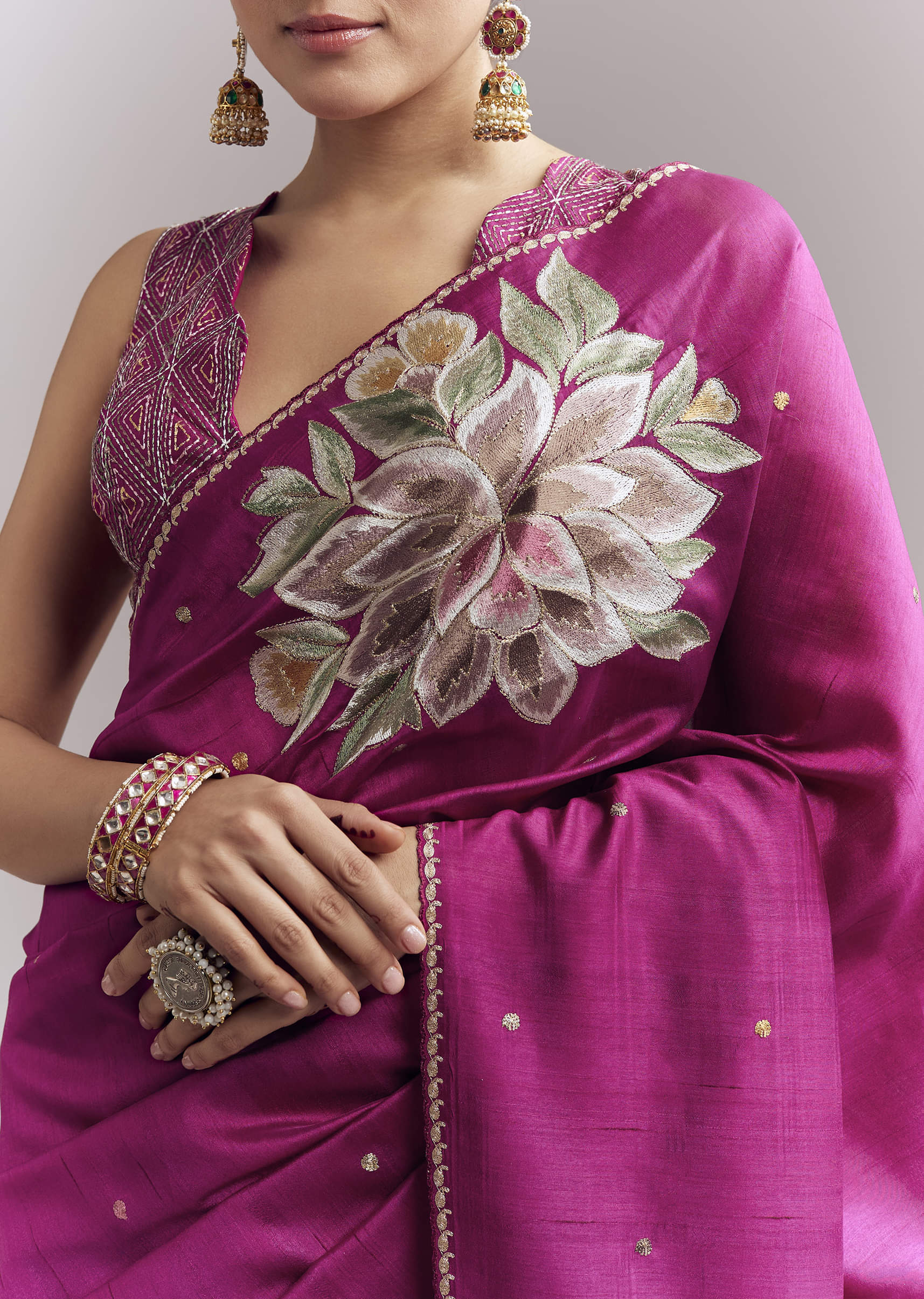wine-organza-silk-saree-with-floral-thread-embroidery-and-cutwork-sg346418-2.jpg