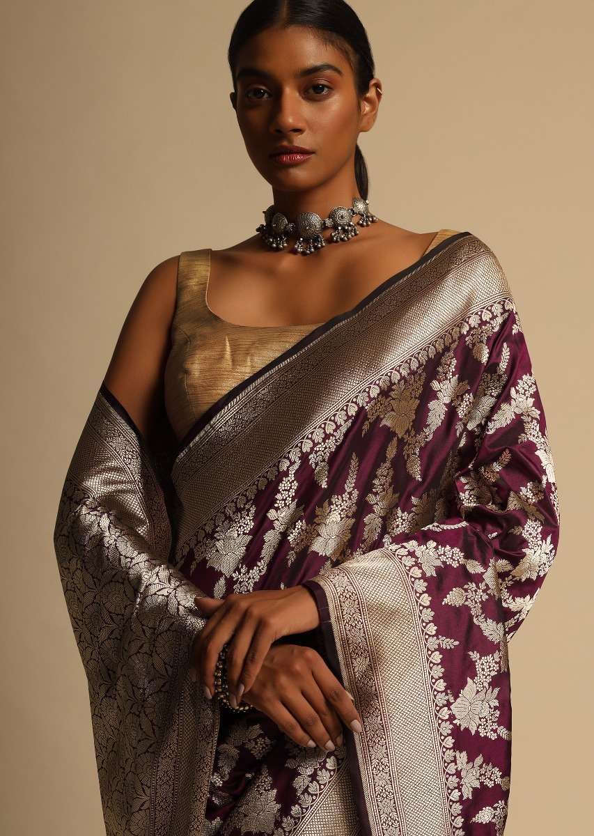 wine-purple-banarasi-saree-in-pure-handloom-silk-with-woven-floral-jaal-and-floral-border-along-with-unstitched-blouse-piece-online-kalki-fashion-v001nrs198y-sg63477_4_84a1dbed-835d-415d-aaf1-59e1efd4bdcc.jpg