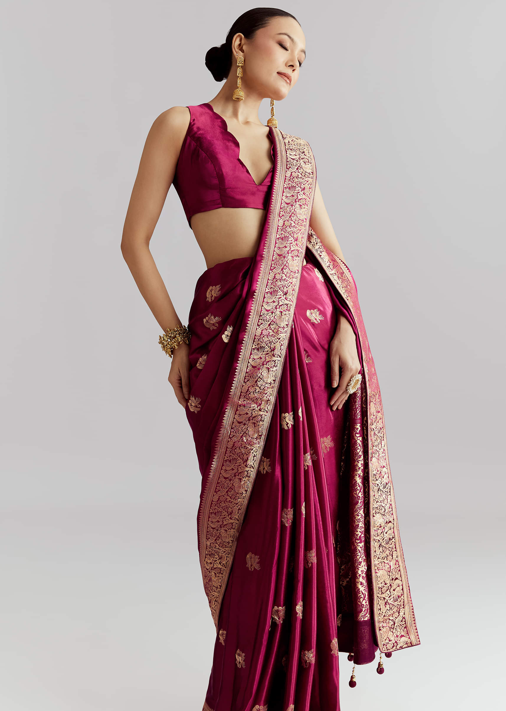 wine-satin-silk-woven-saree-with-heavy-zari-embroidery-sg350501-5.jpg