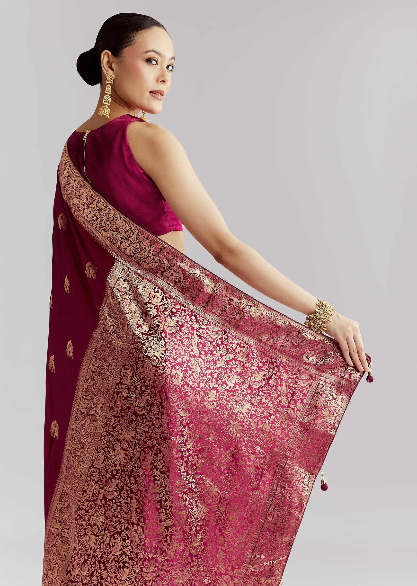 wine-satin-silk-woven-saree-with-heavy-zari-embroidery-sg350501-6.jpg