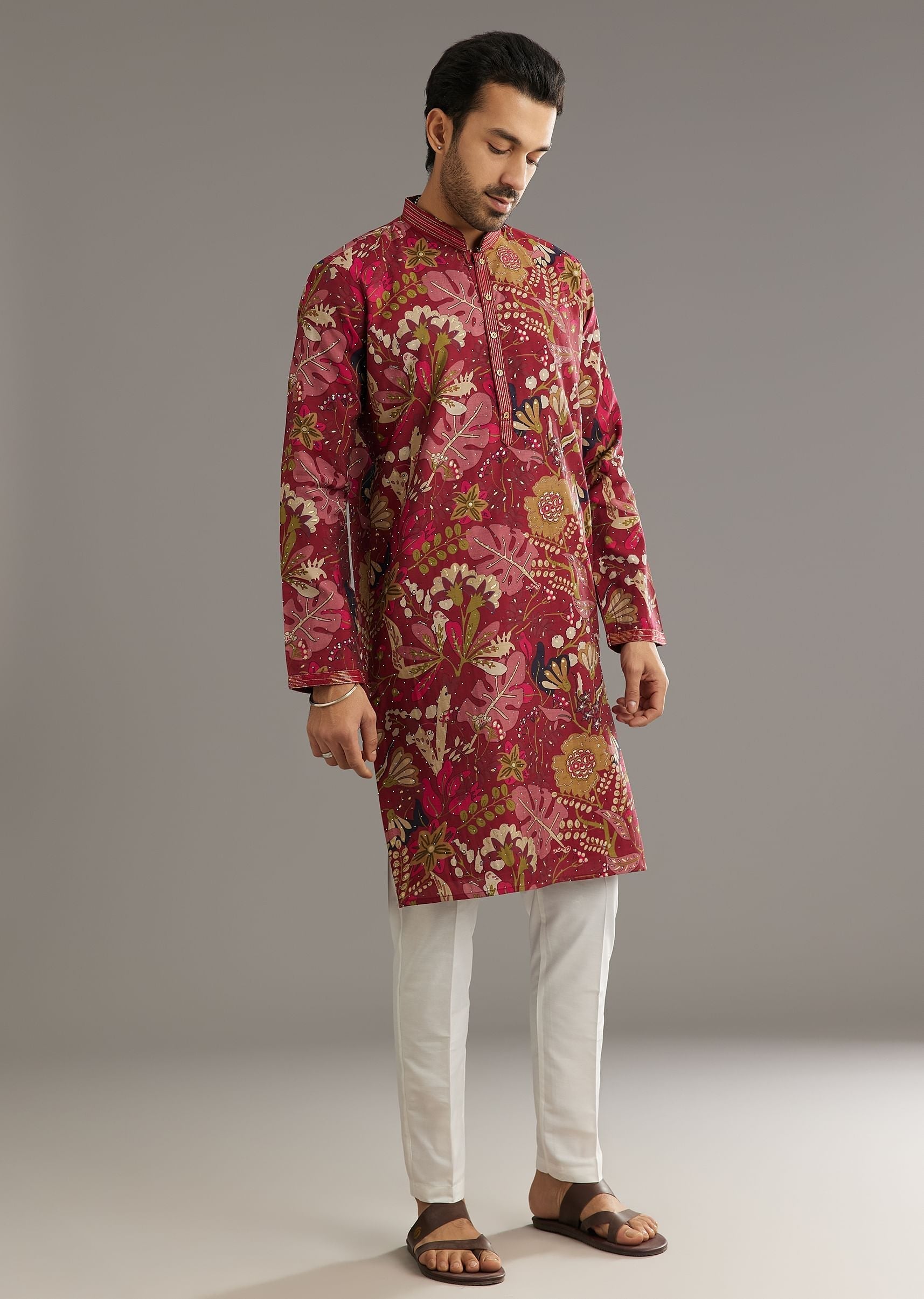 wine-silk-kurta-set-with-stone-embellishment-sg310571-1_4_bdb736b1-4148-4e8a-801f-a2b4404afb7f.jpg