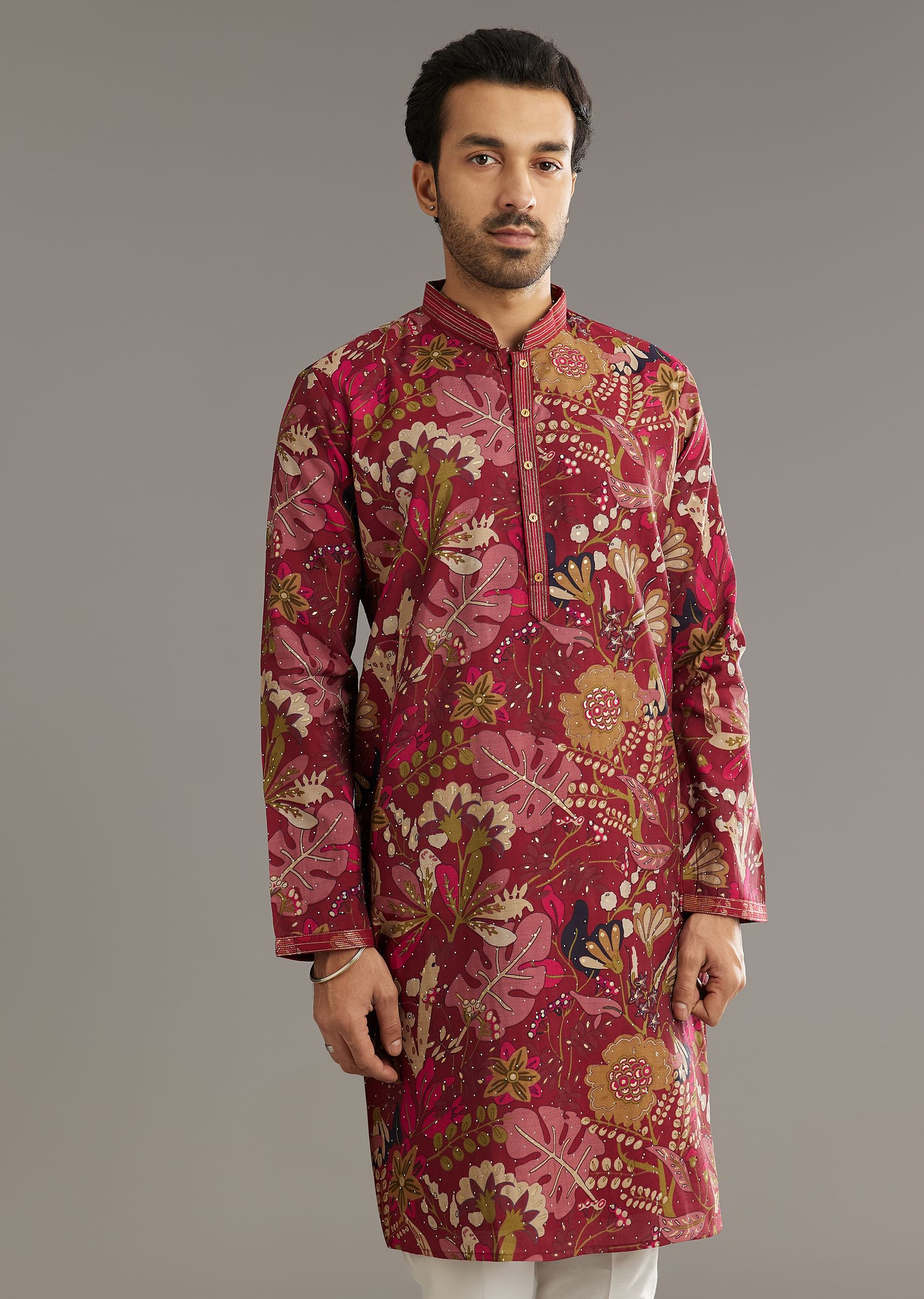 wine-silk-kurta-set-with-stone-embellishment-sg310571-4_727330e1-0d2d-498f-8f1c-cbfb30fd92d4.jpg