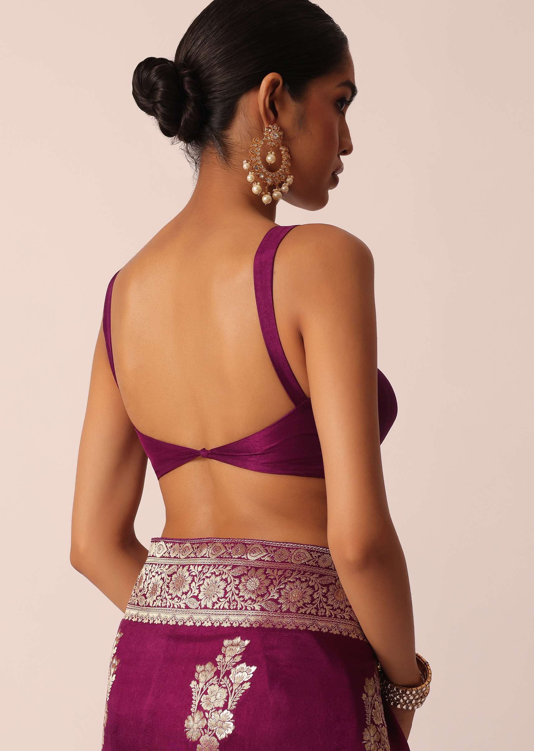wine_silk_saree_with_butta-sg182408_11_7bfa29f2-3c31-40a2-9640-fb7e6a8a6b6b.jpg