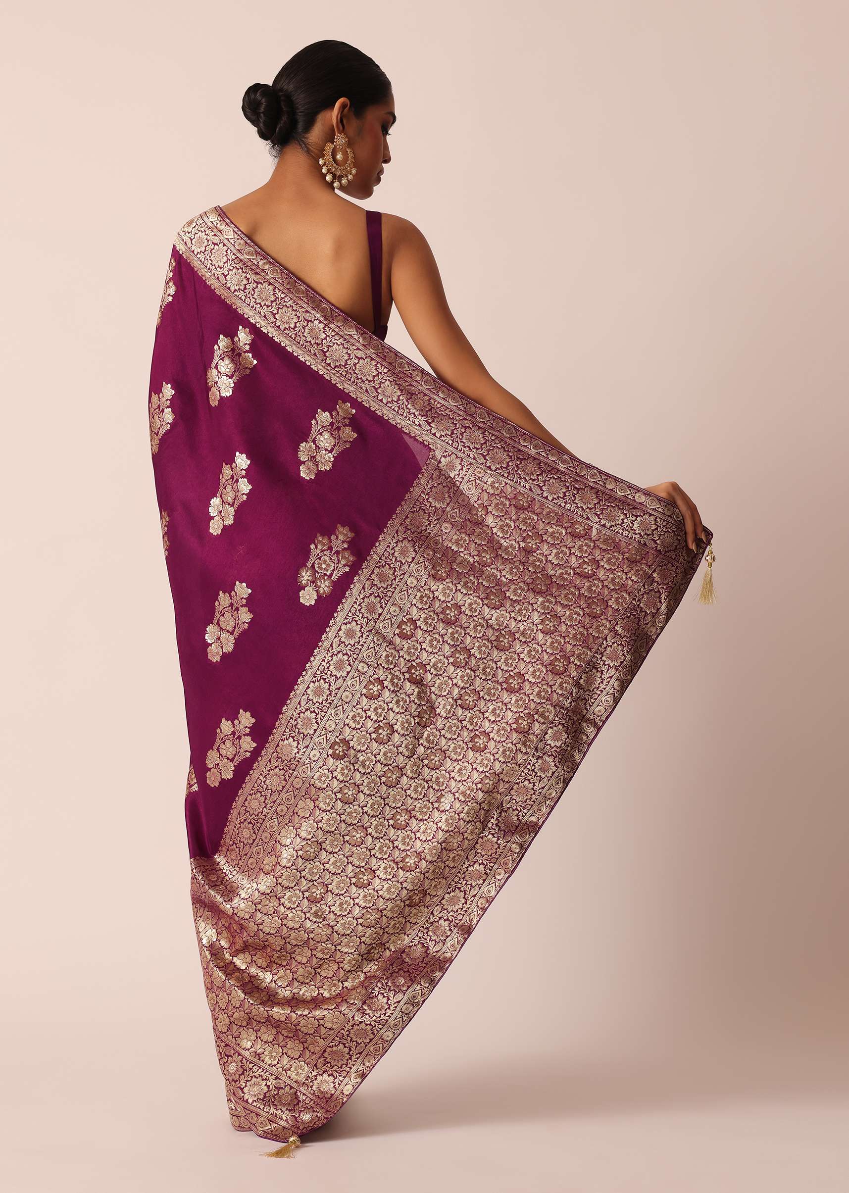 wine_silk_saree_with_butta-sg182408_5_9d64e2b4-bd84-4af2-99f7-1761b0e613b1.jpg