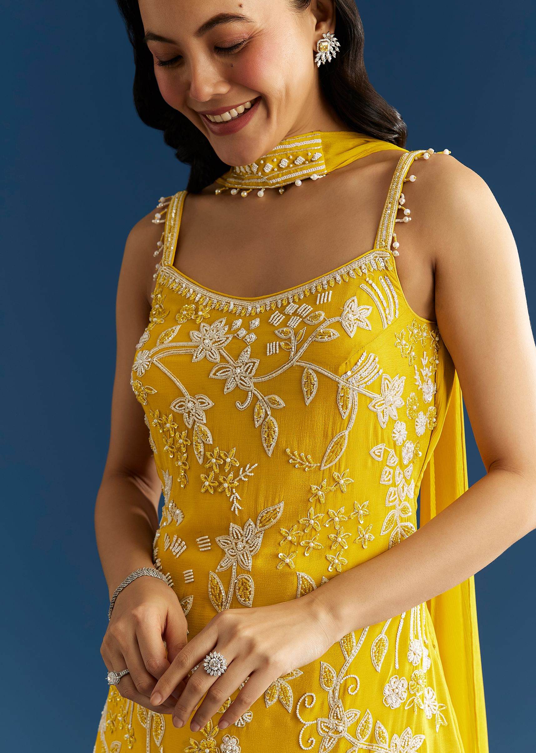 yellow-chinon-kurta-palazzo-set-with-choker-style-dupatta-sg305990-1_e4e605e7-27a7-4892-82a1-582a0b803aed.jpg