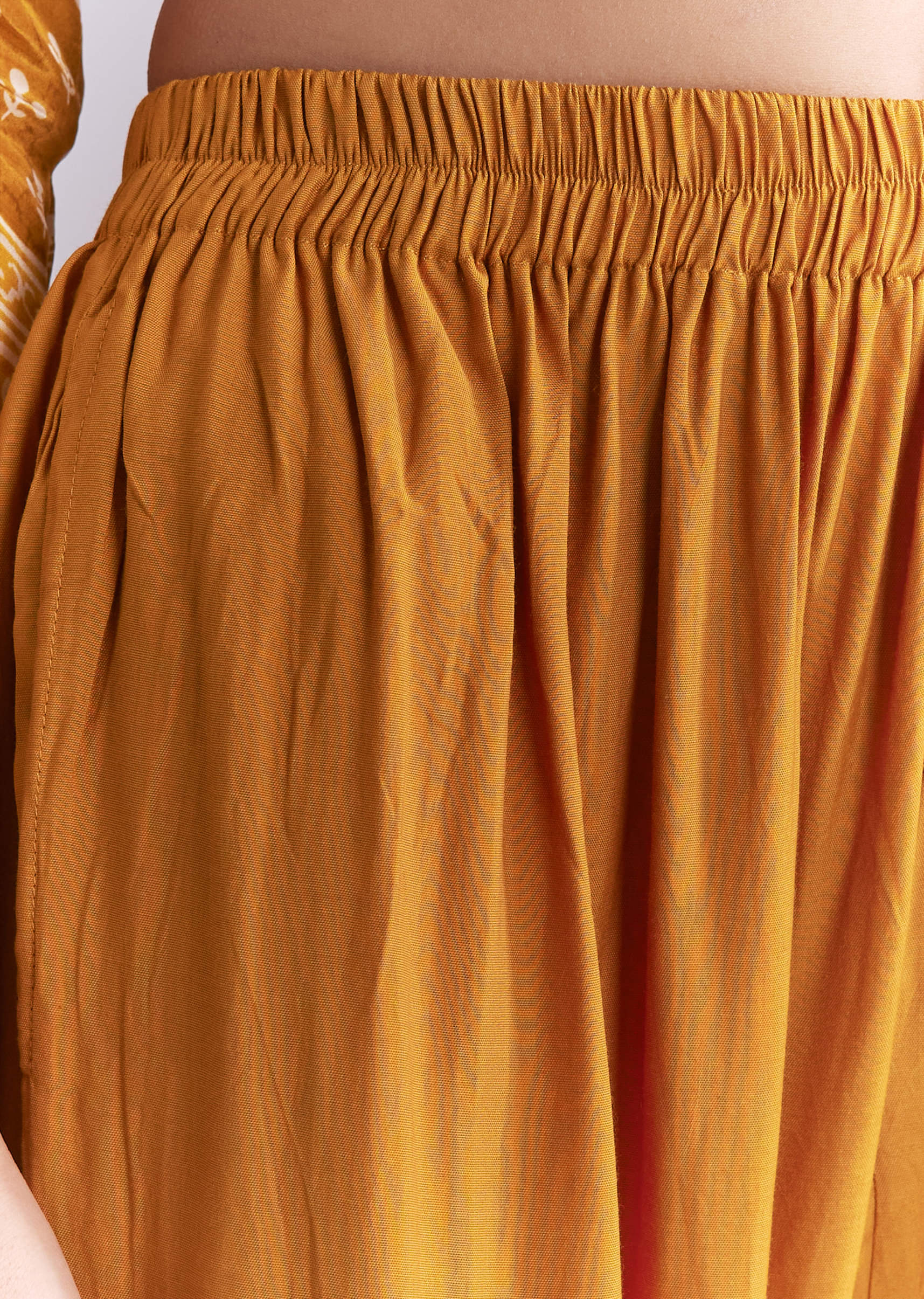 yellow-crepe-kurta-set-with-indie-print-and-moti-work-sg337157-6.jpg