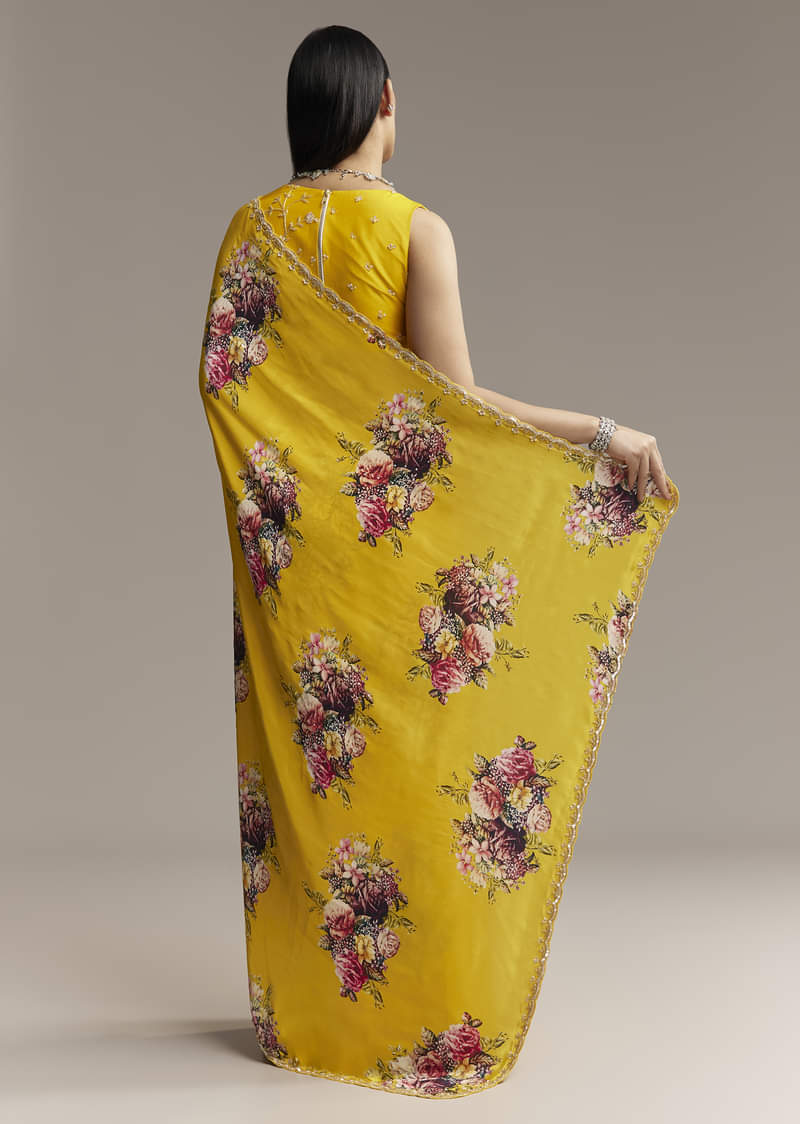 yellow-crepe-saree-with-floral-digital-print-and-sequin-embroidery-sg328023-6.jpg